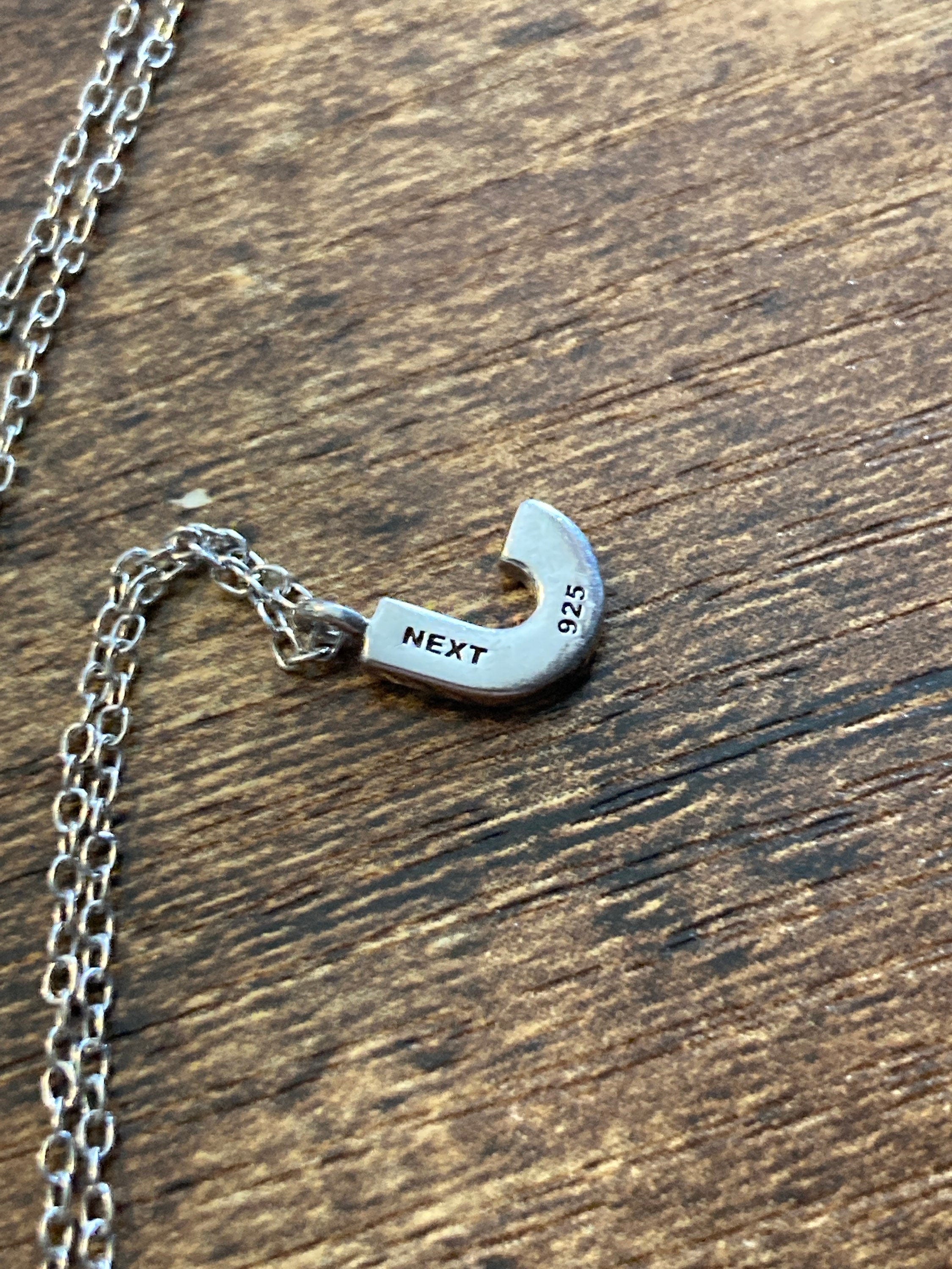 retro 925 Sterling silver modernist initial J diamanté pendant on a 48cm silver chain necklace