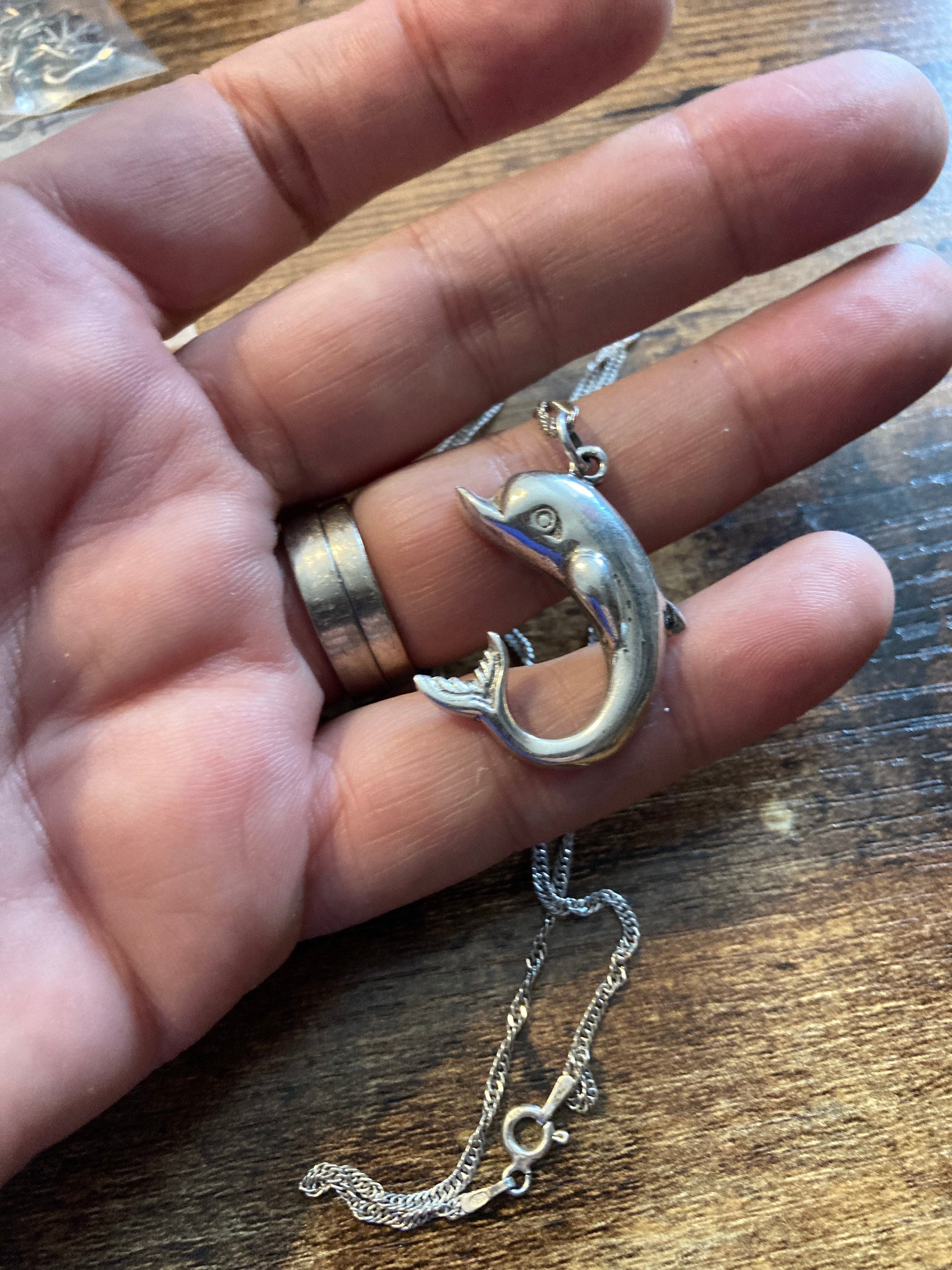 retro 925 Sterling silver DOLPHIN pendant necklace