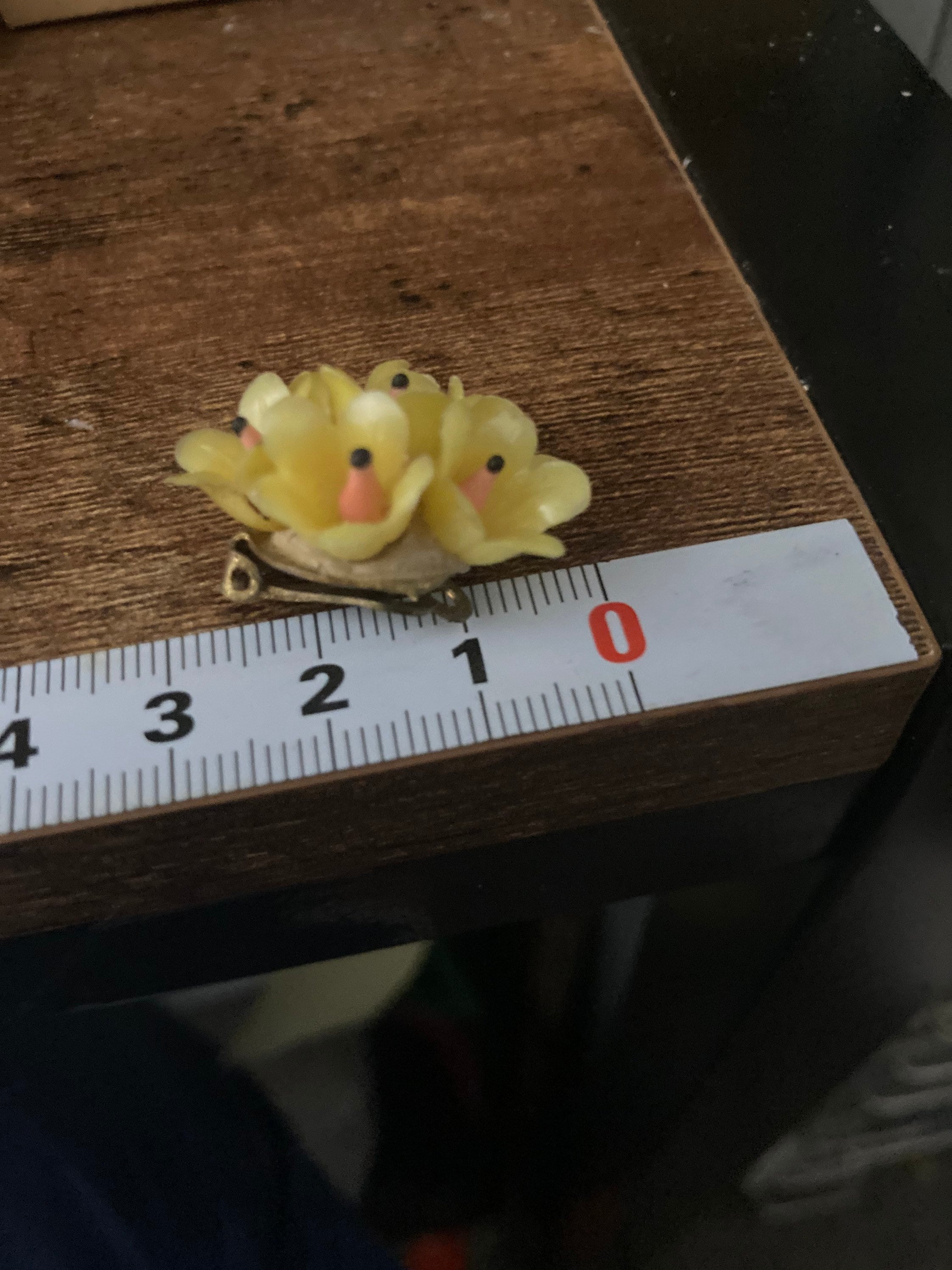 Oversized 5cm vintage yellow plastic flowers clip on mid century stud earrings