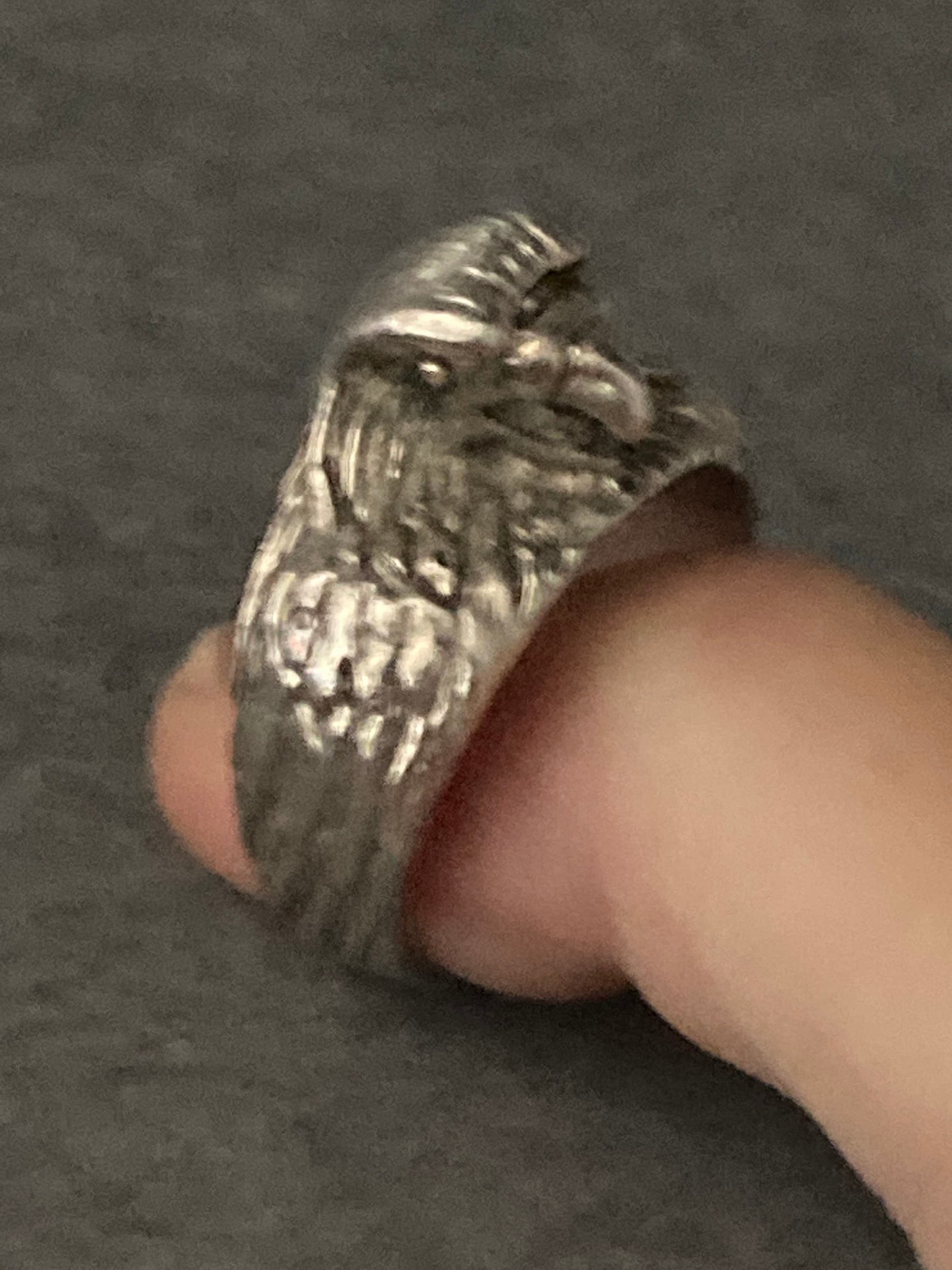 Size Q Mens large cast eagle bird ring Solid silver not hallmarked white metal