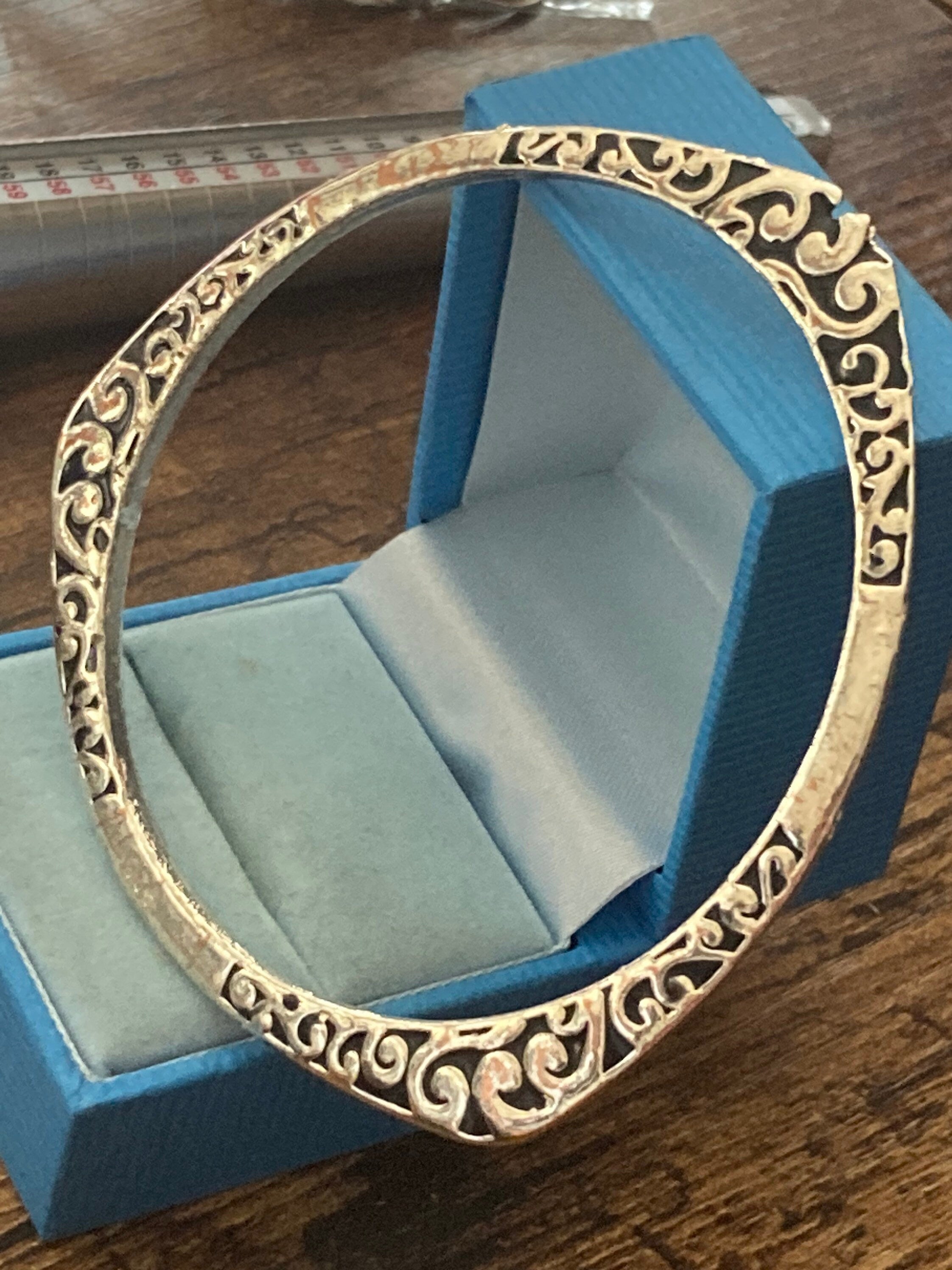 JVT Bali collection stamped 925 silver Triangular open work Cuff Bangle Bracelet