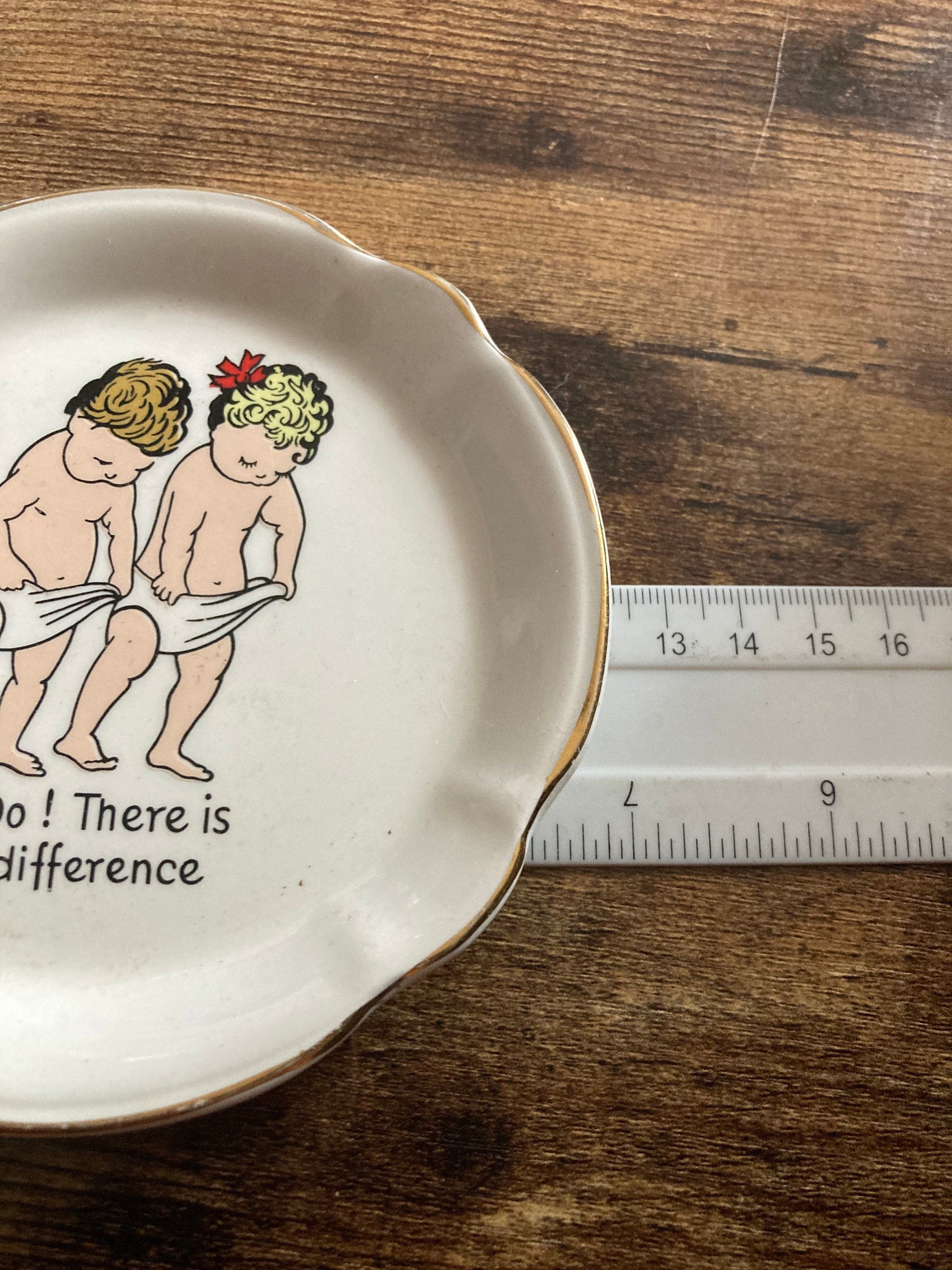 MCM vintage ceramic pin tray coin dish wonderfully kitsch 1950s