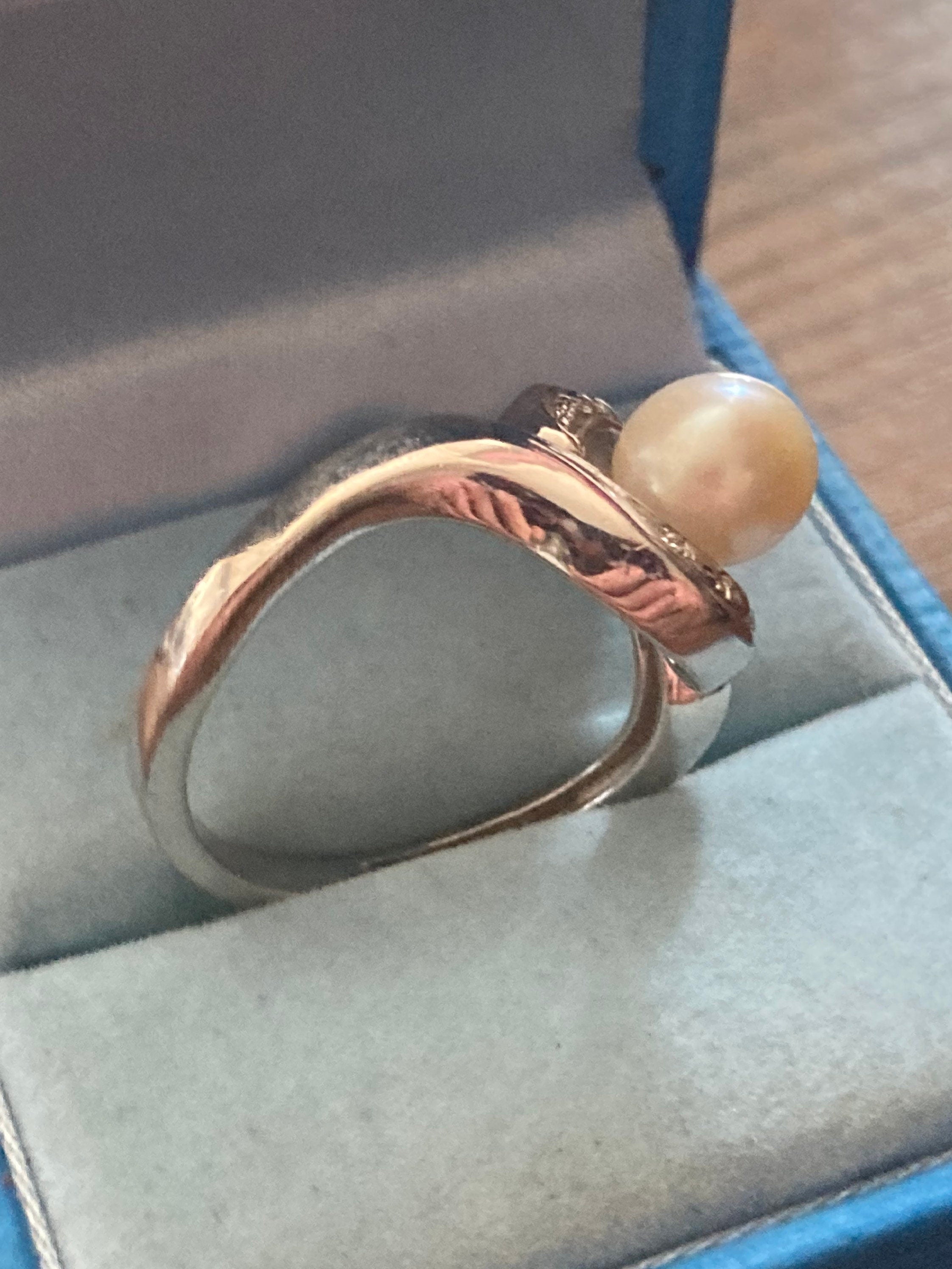 SIZE R S silver overlay ladies genuine pearl cocktail ring