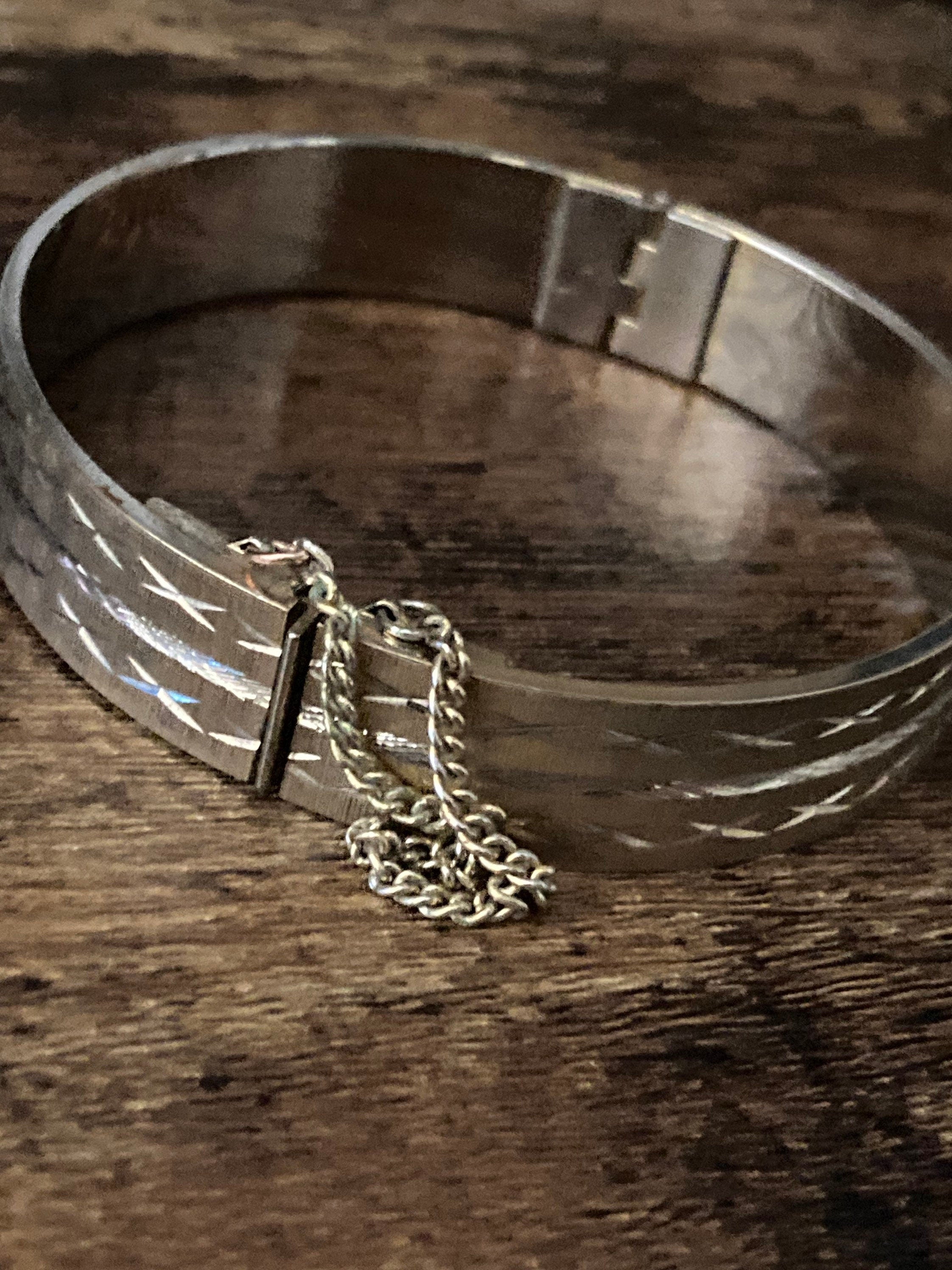 1980s Champagne Gold tone etched wide clamper Bangle