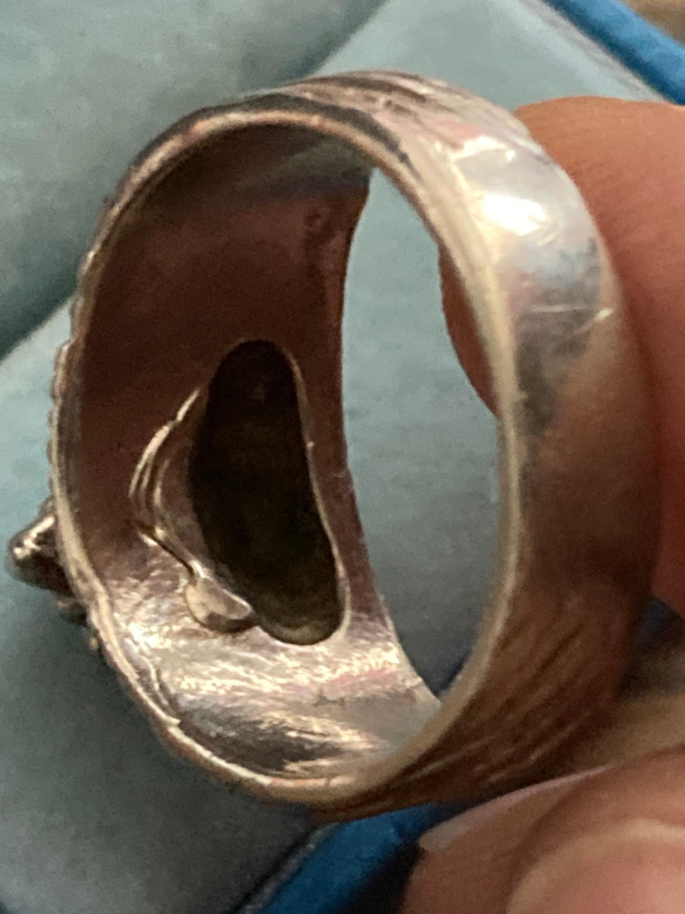 Size Q Mens large cast eagle bird ring Solid silver not hallmarked white metal