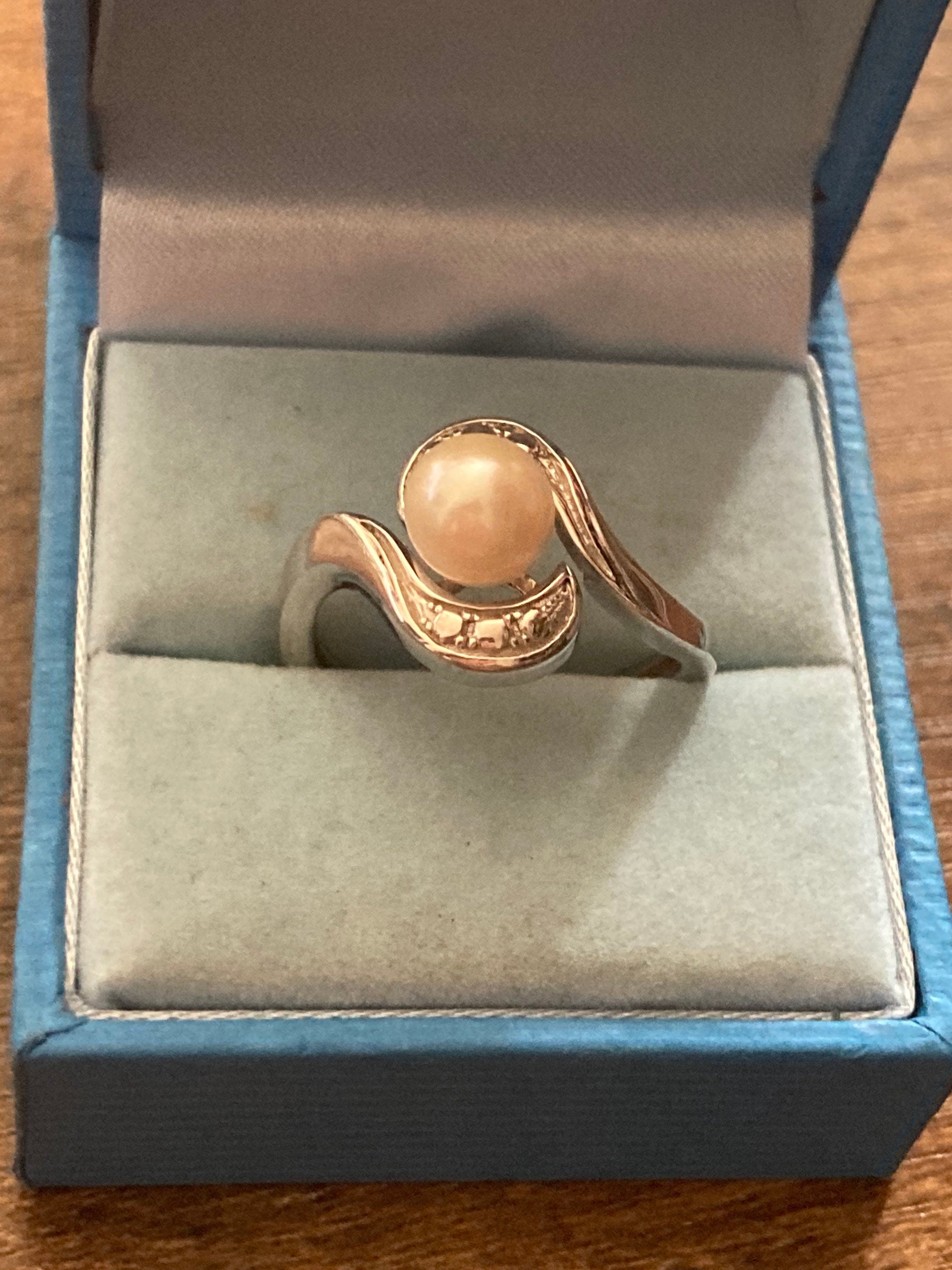 SIZE R S silver overlay ladies genuine pearl cocktail ring
