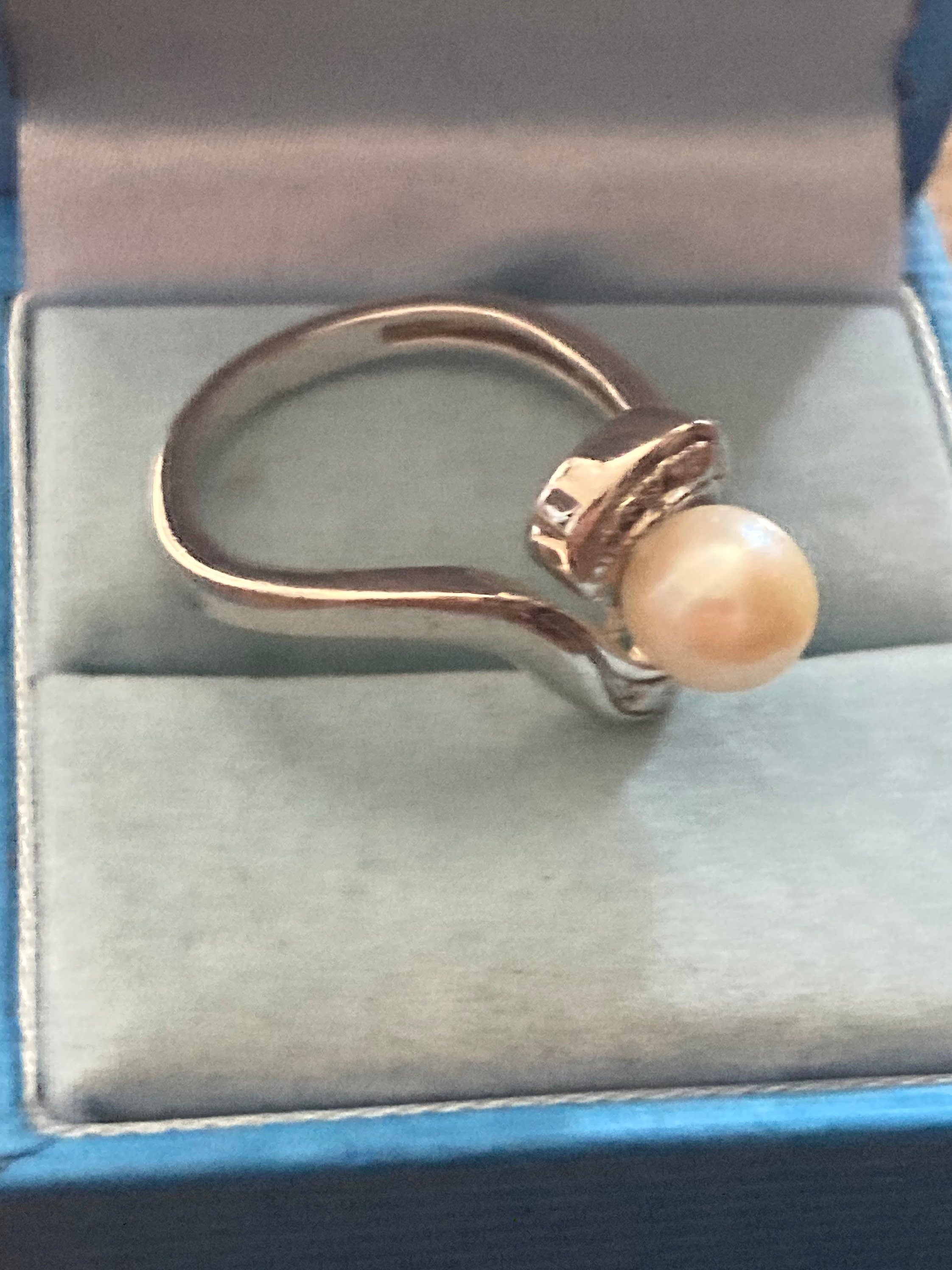 SIZE R S silver overlay ladies genuine pearl cocktail ring
