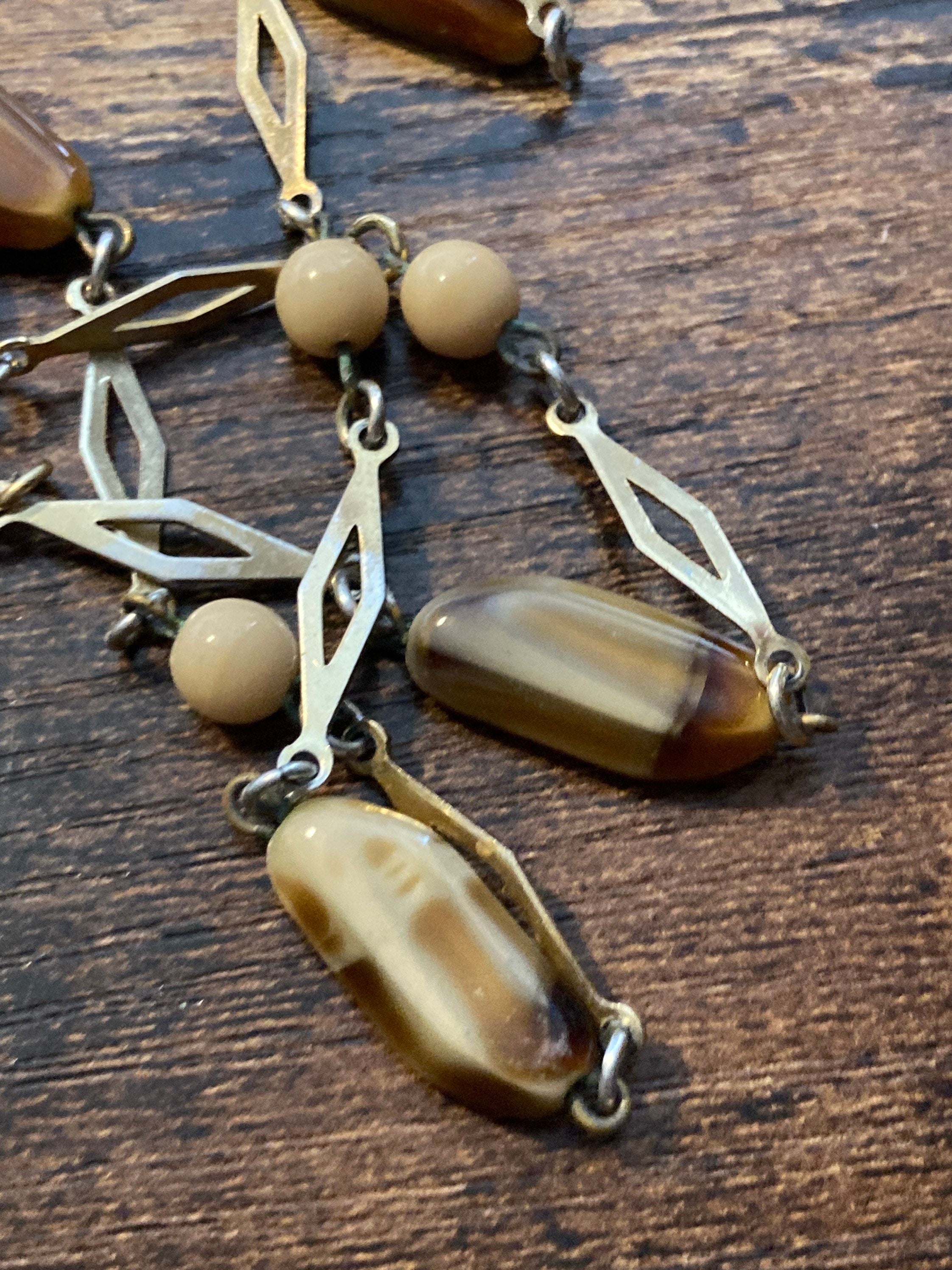 Vintage gold tone metal station chain link necklace brown glass beads
