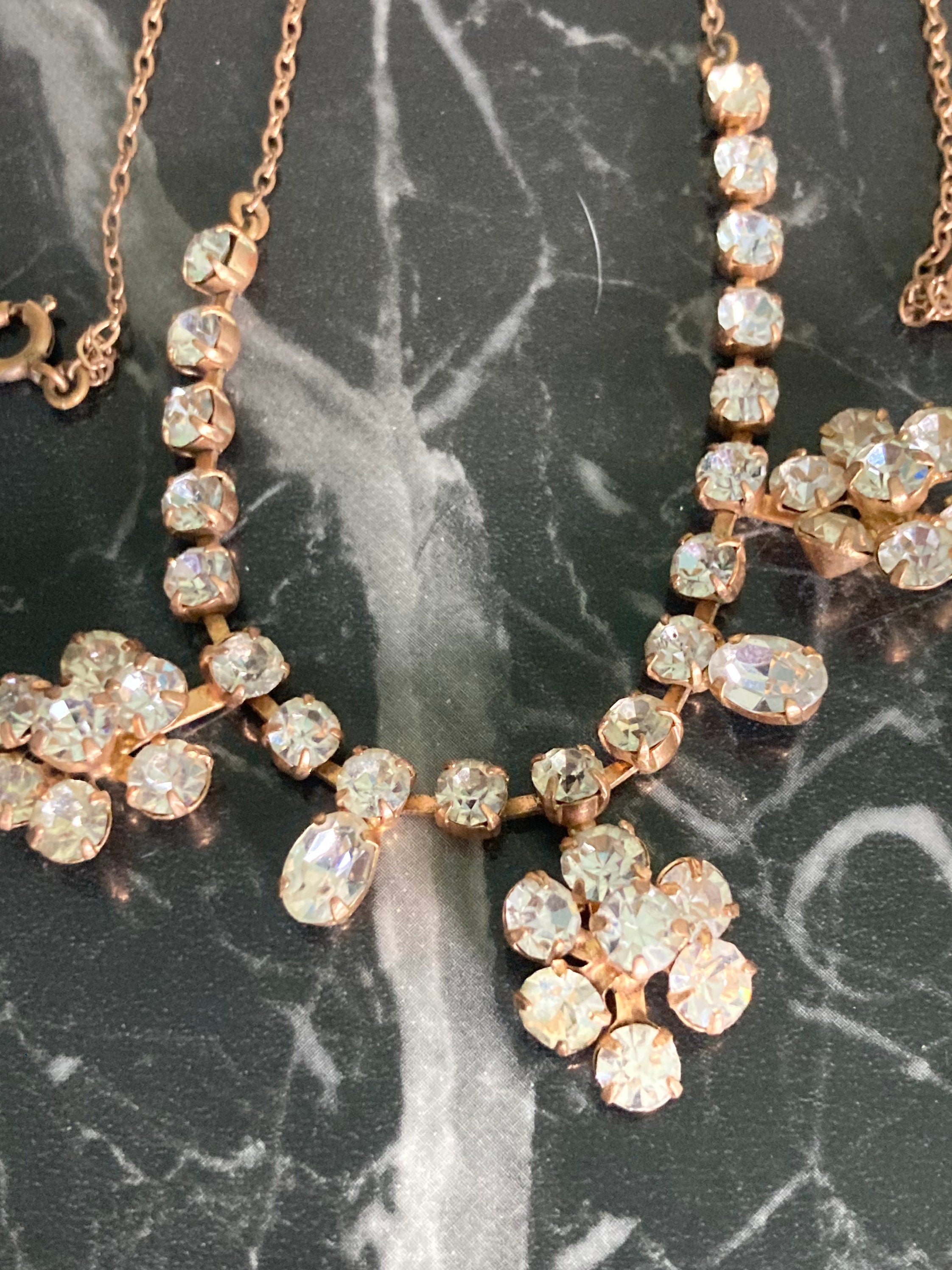 Vintage diamanté rhinestone crystal gold tone cocktail necklace 39cm