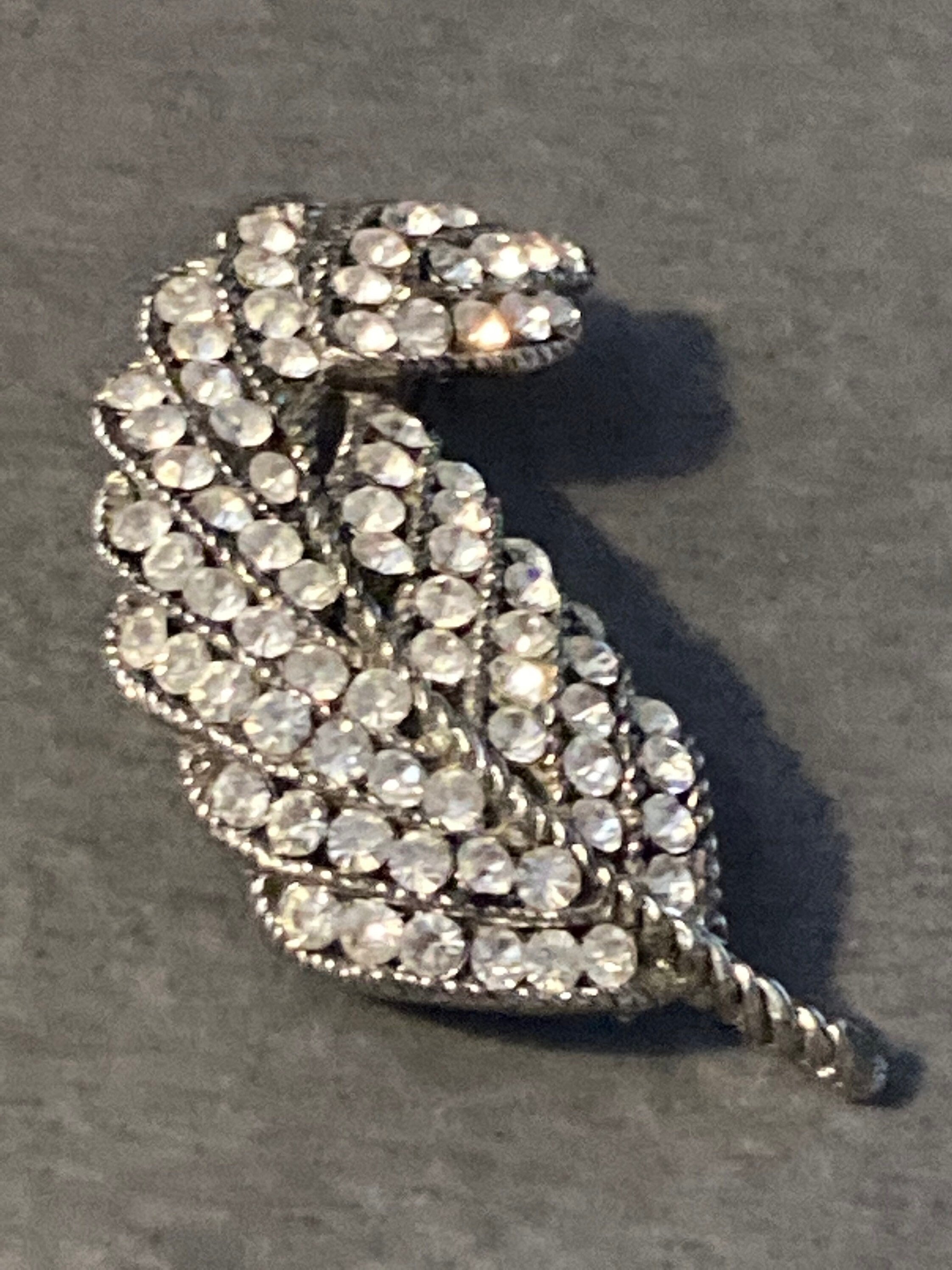 Vintage Rhinestone Leaf Brooch: Silver Tone Glass, Signed (5cm)