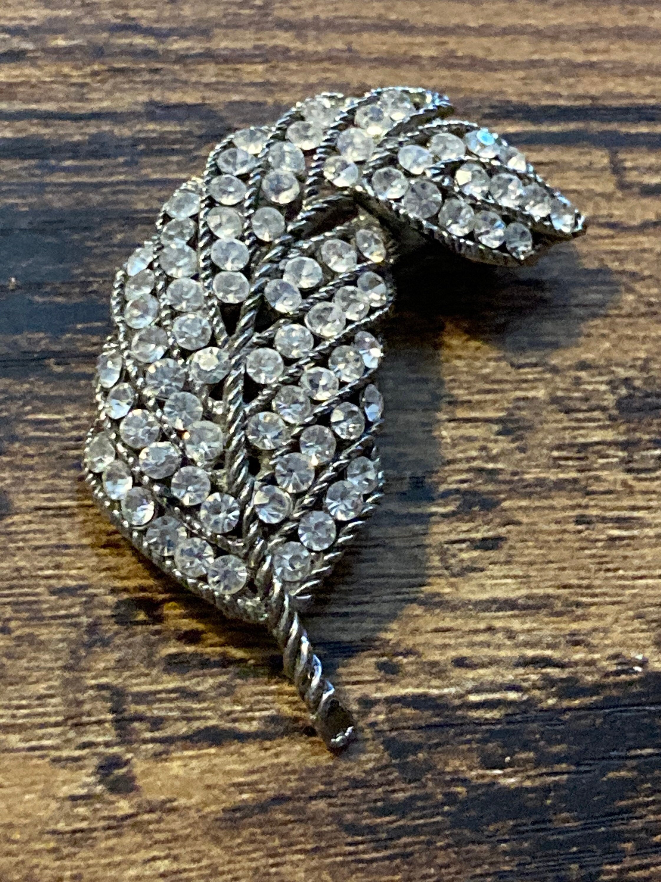 Vintage Rhinestone Leaf Brooch: Silver Tone Glass, Signed (5cm)