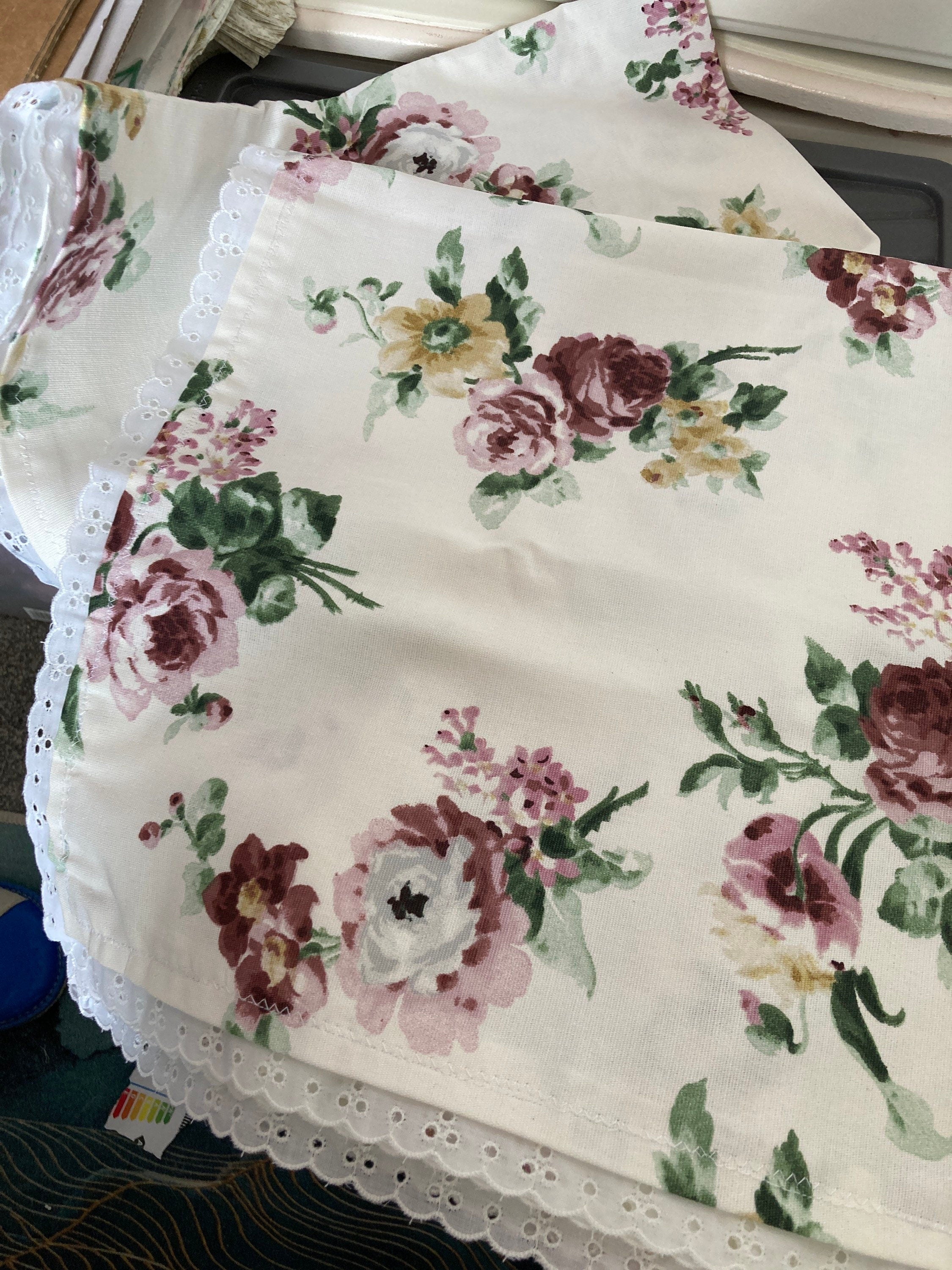 Pair of matching handmade vintage cream off white purple roses floral print 26” square lamp table tablecloths