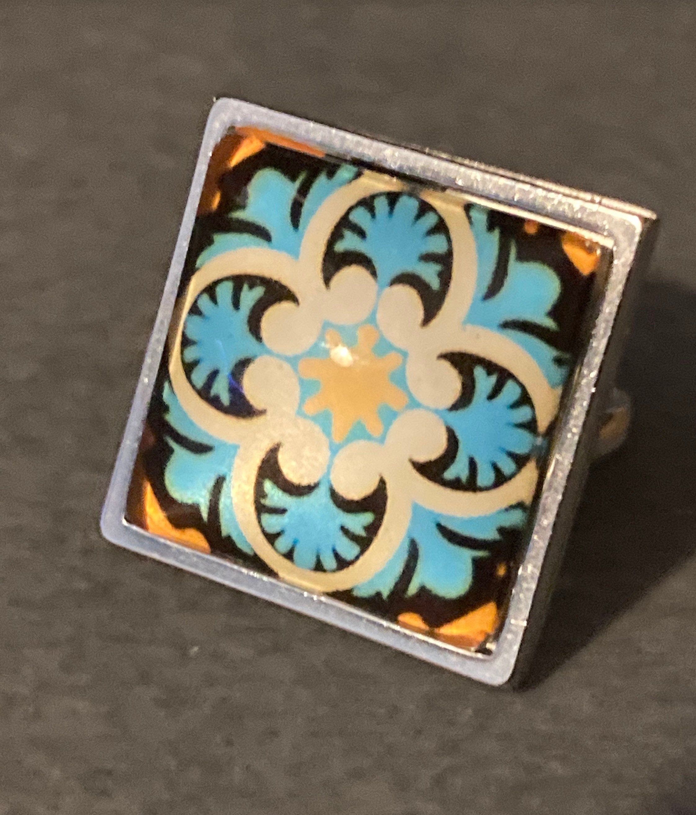 Victorian Tile Ring: Abstract Art Nouveau Glass Cabochon, Silver Tone