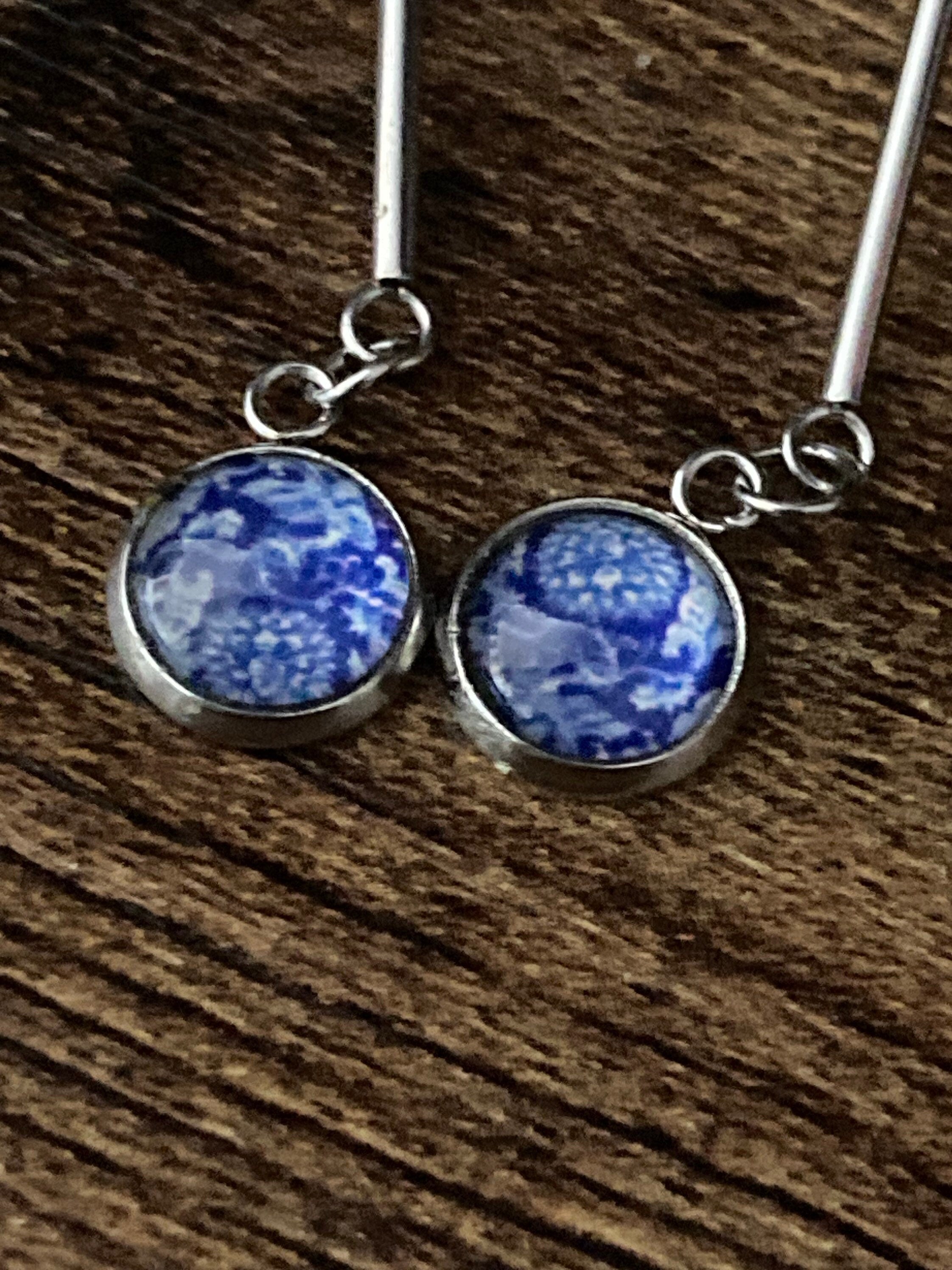 blue white Amari style dangly drop earrings pierced ears