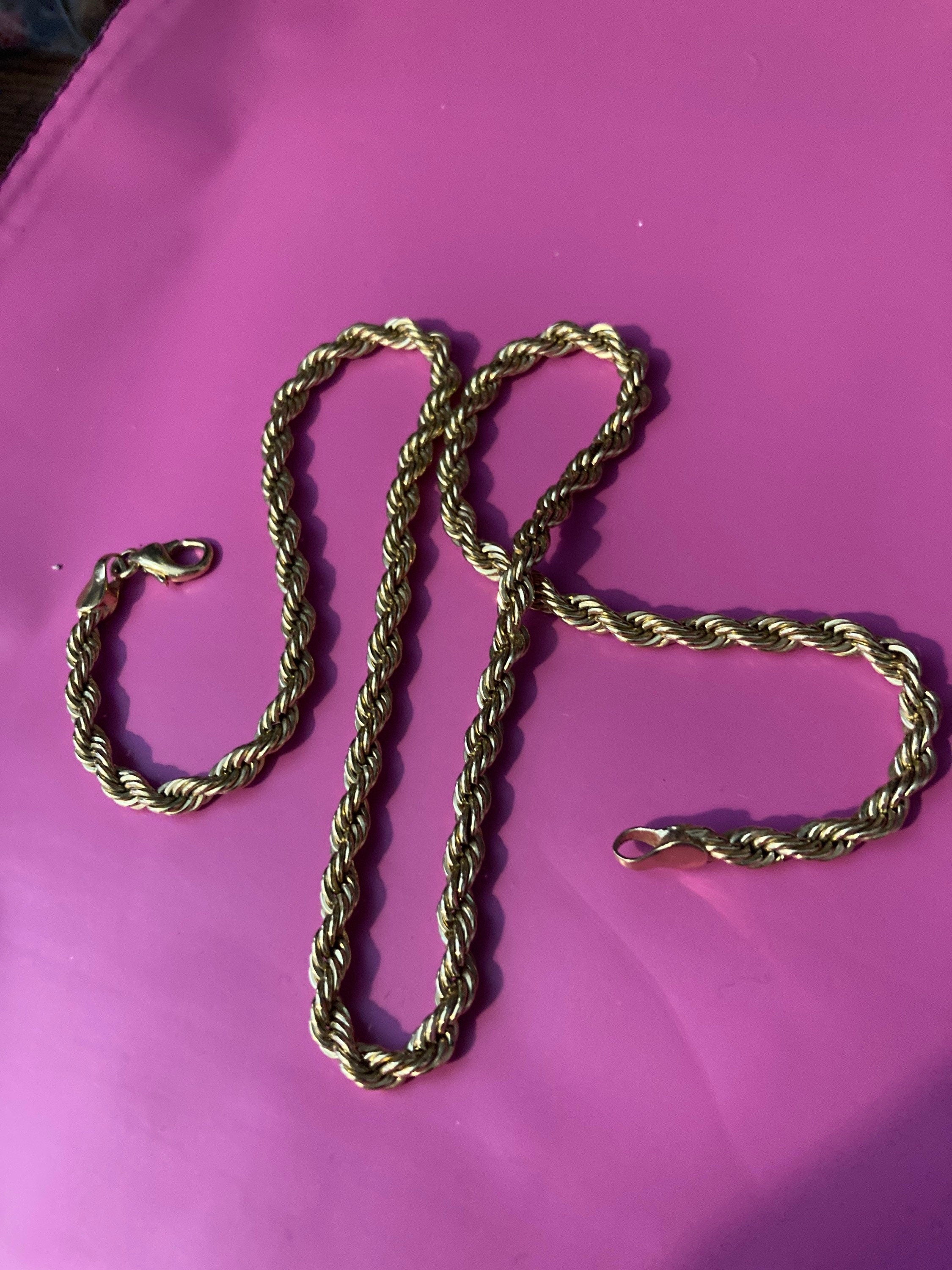 Short choker length plain gold tone twisted rope chain necklace 45cm
