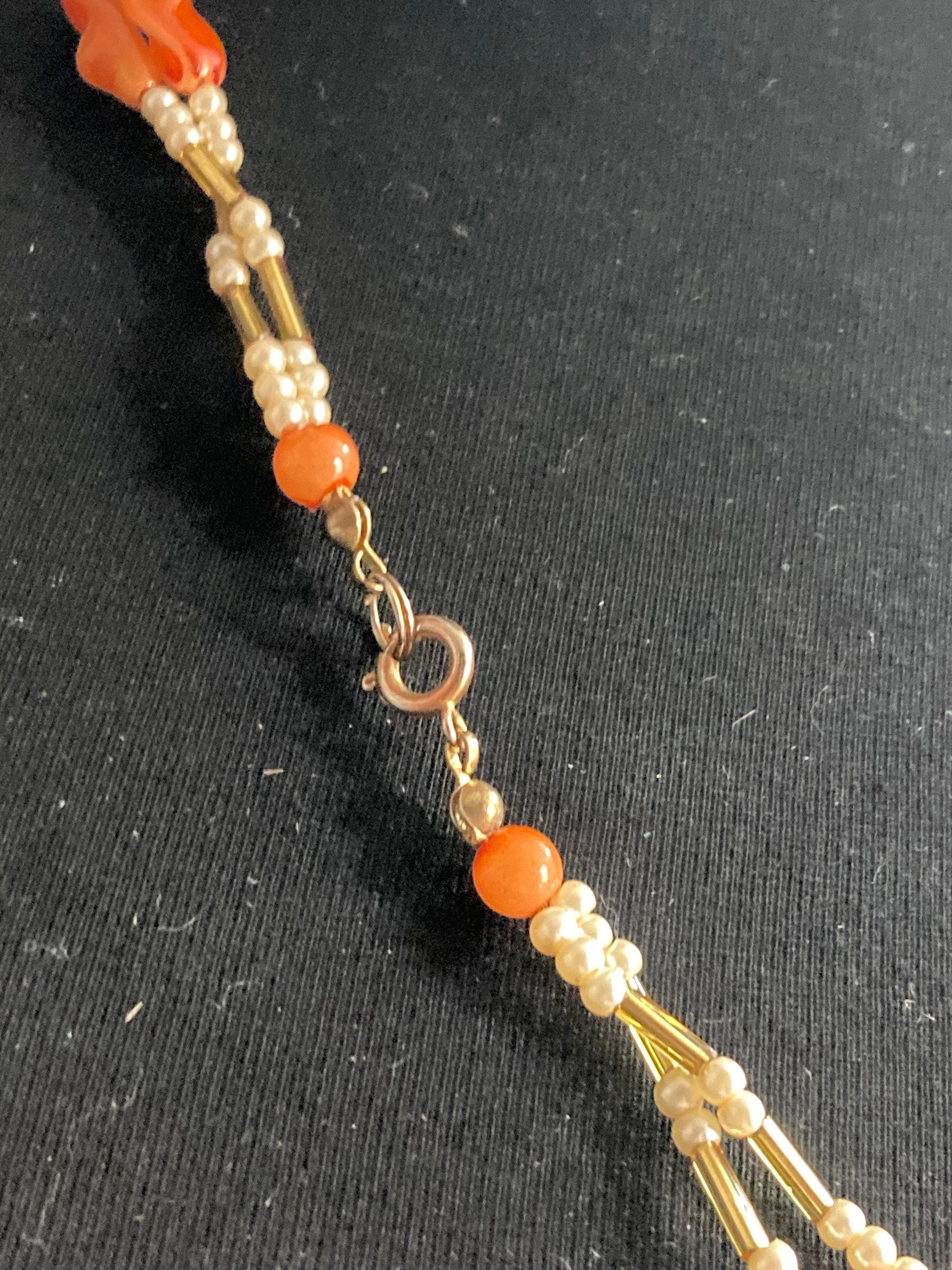 gold tone faux Pearl orange plastic beaded mid length link station necklace 62cm long