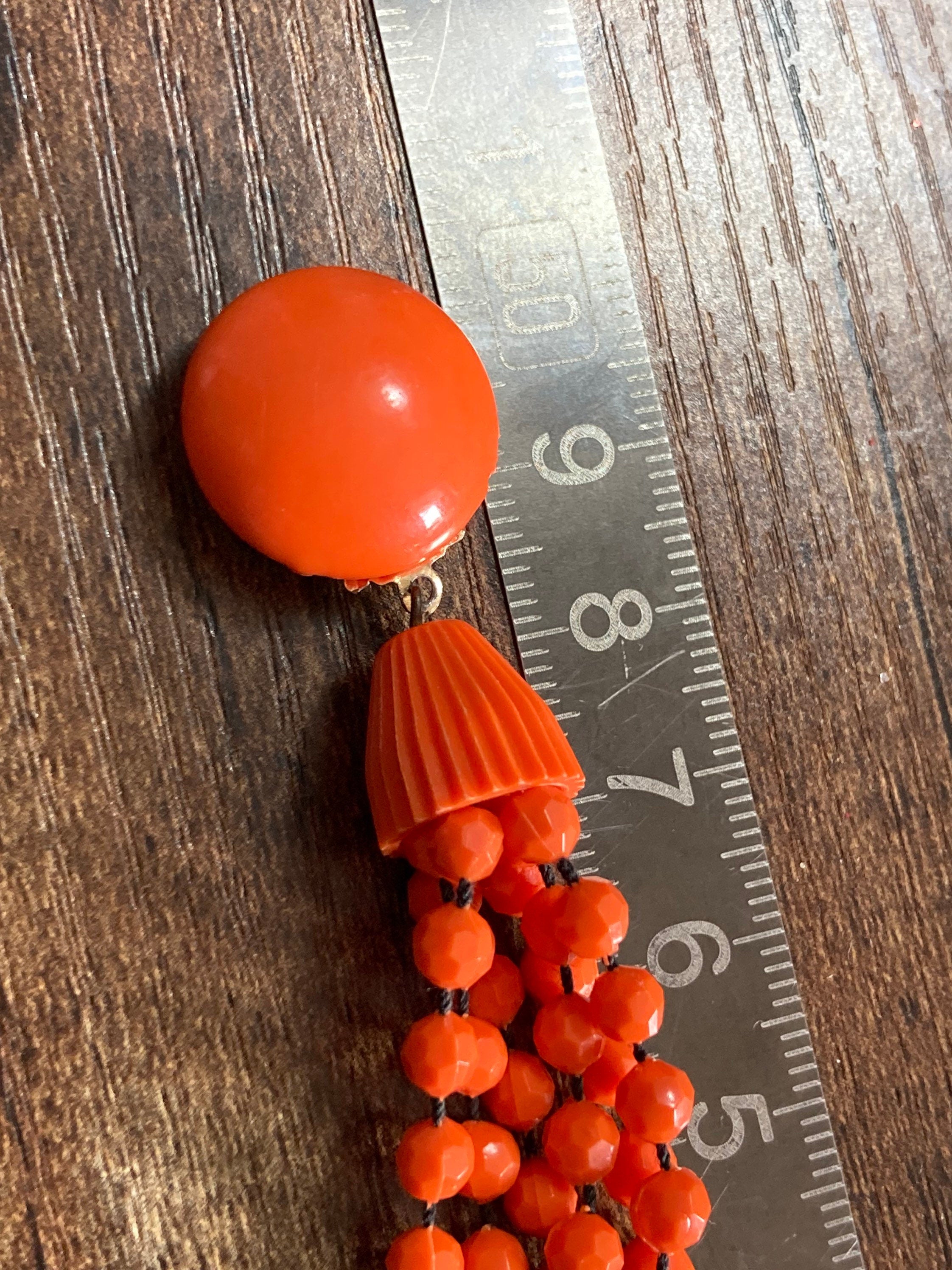 Vintage bright orange fixed bead plastic beaded multi strand choker necklace 50cm long