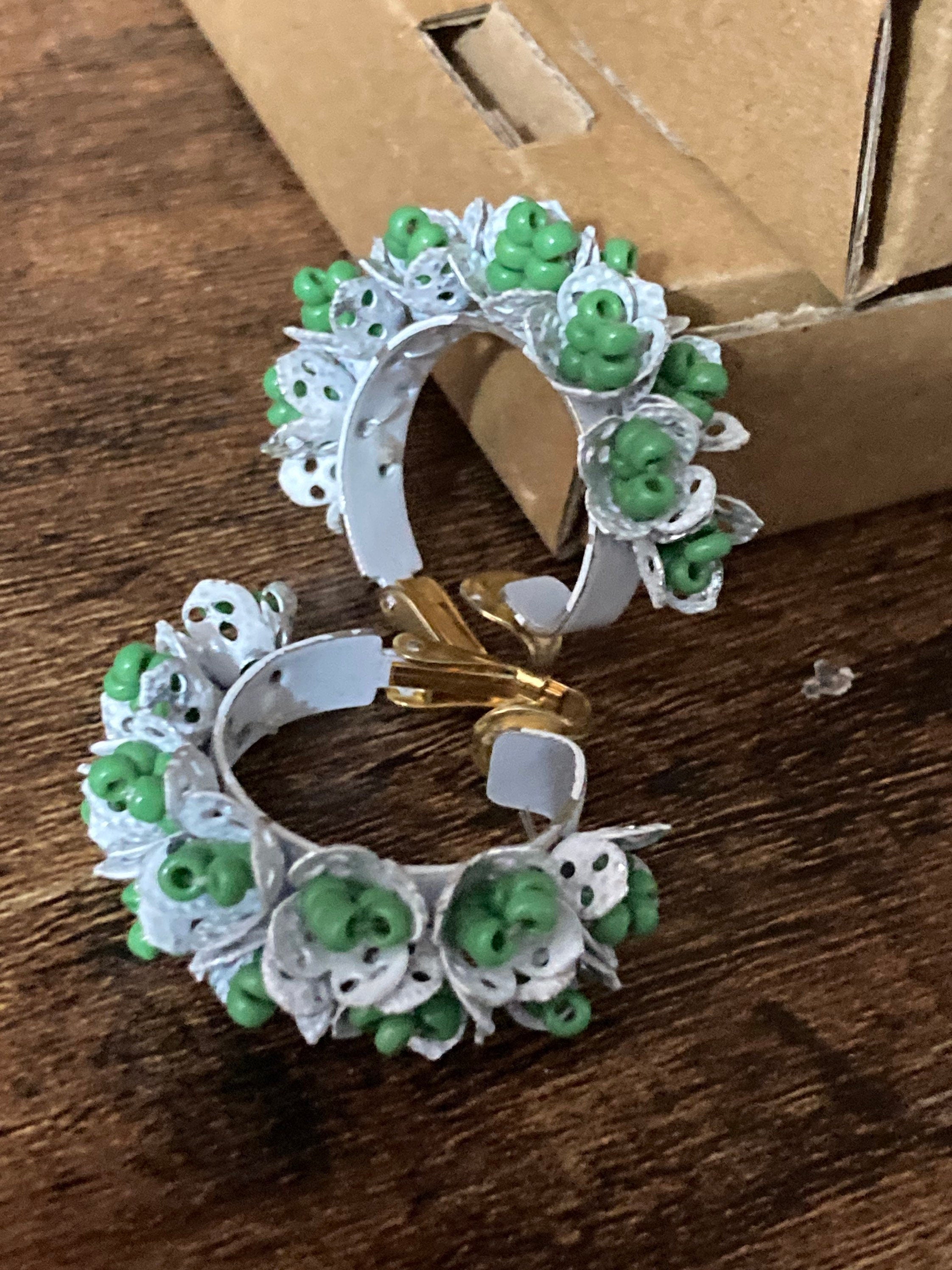 Green seed bead clip on hoop earrings white enamelled brass metal 1970s 4cm
