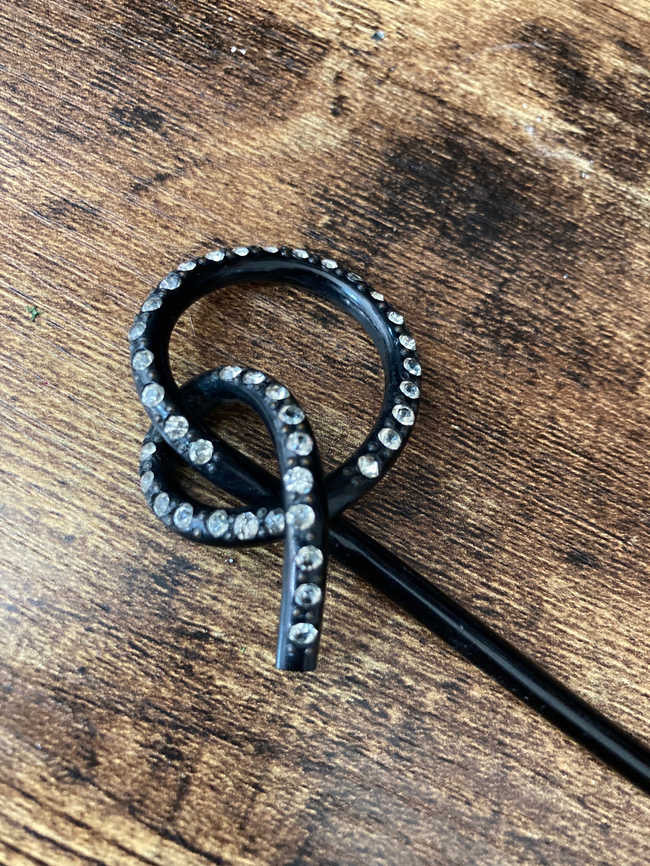 True Art Deco hat flash pin diamante paste rhinestone set black bakelite or early plastic