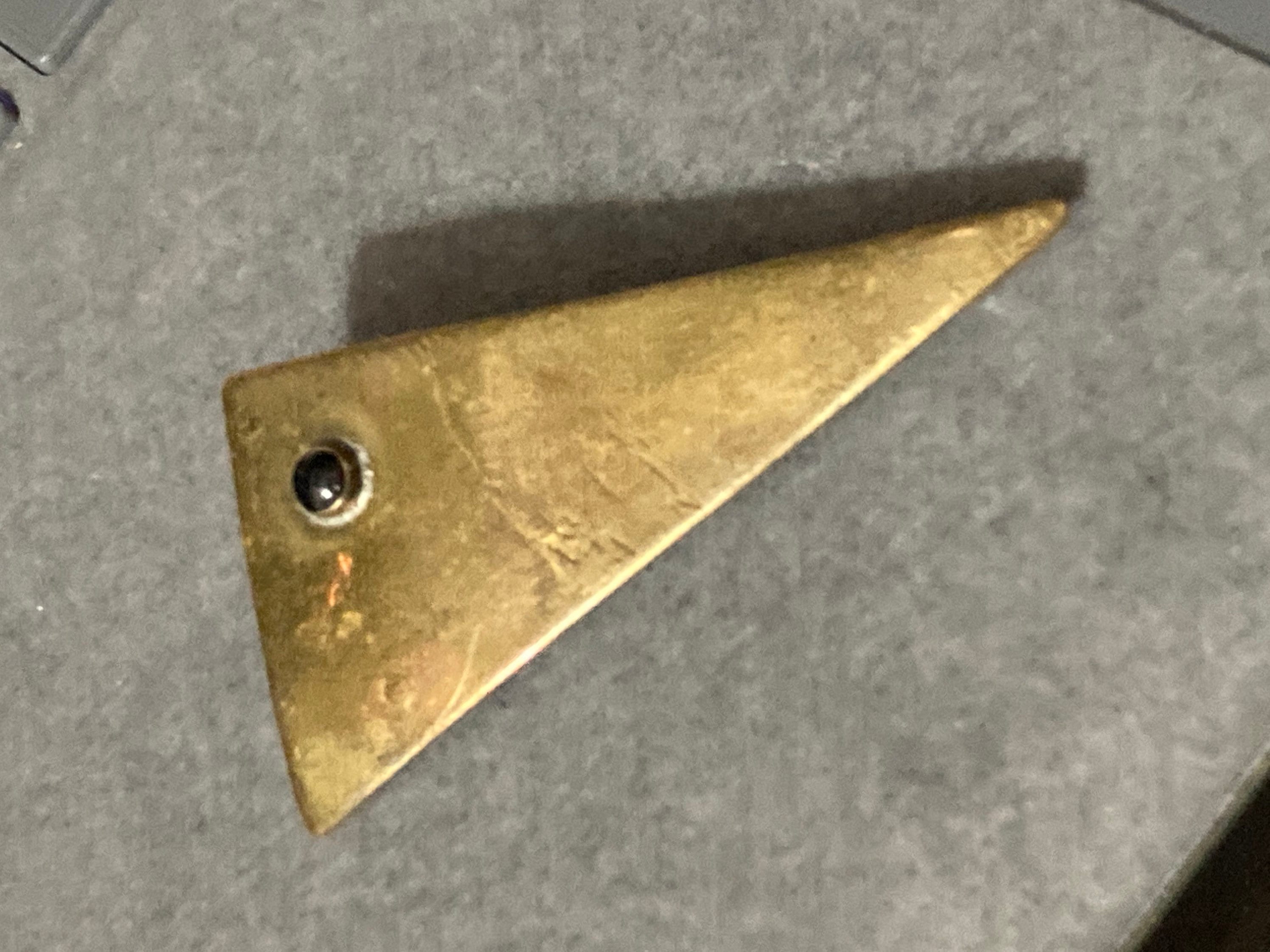 Vintage modern geometric 5.5cm triangular copper brooch black cabochon