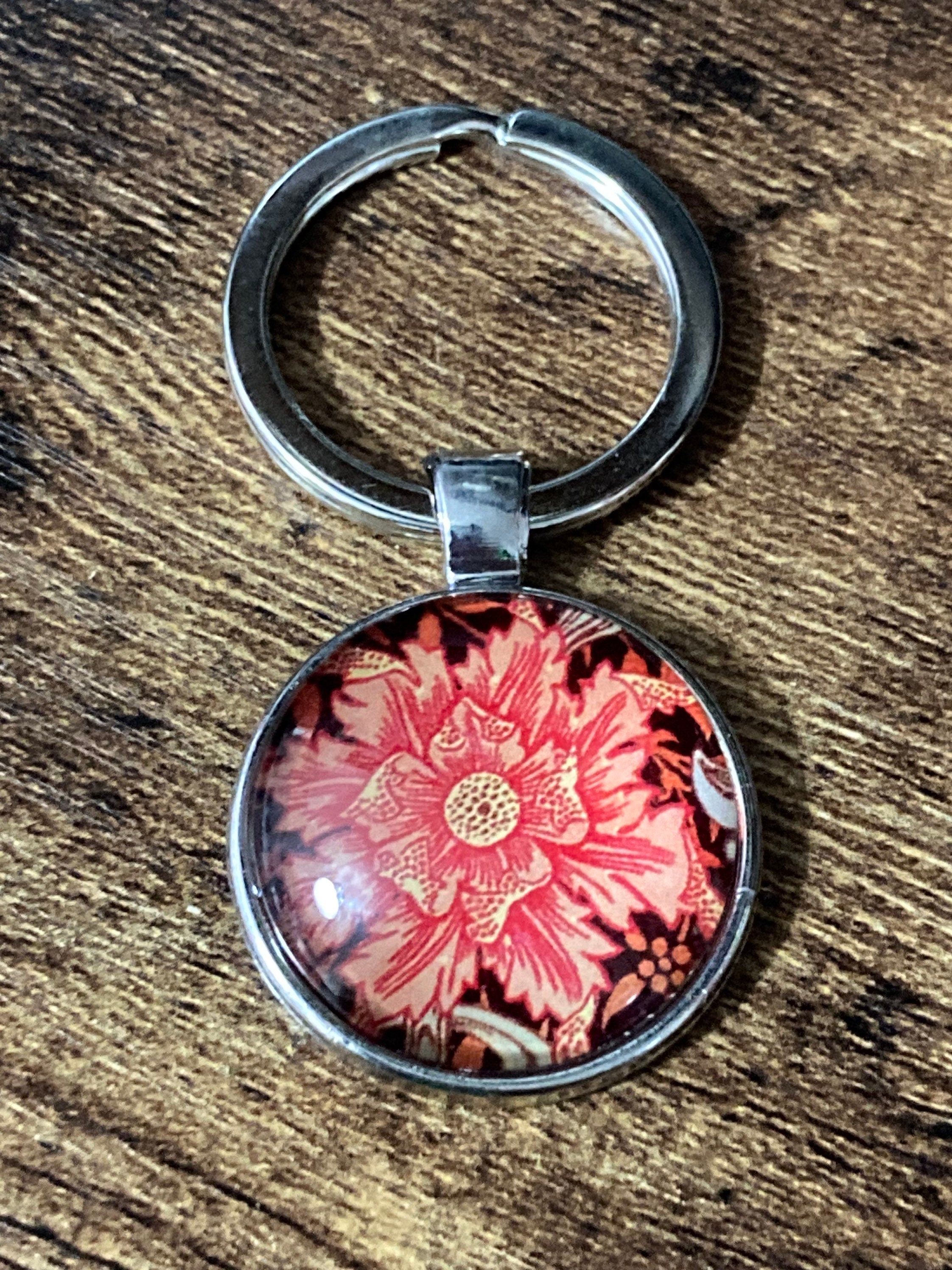 William Morris print keyring silver tone art nouveau