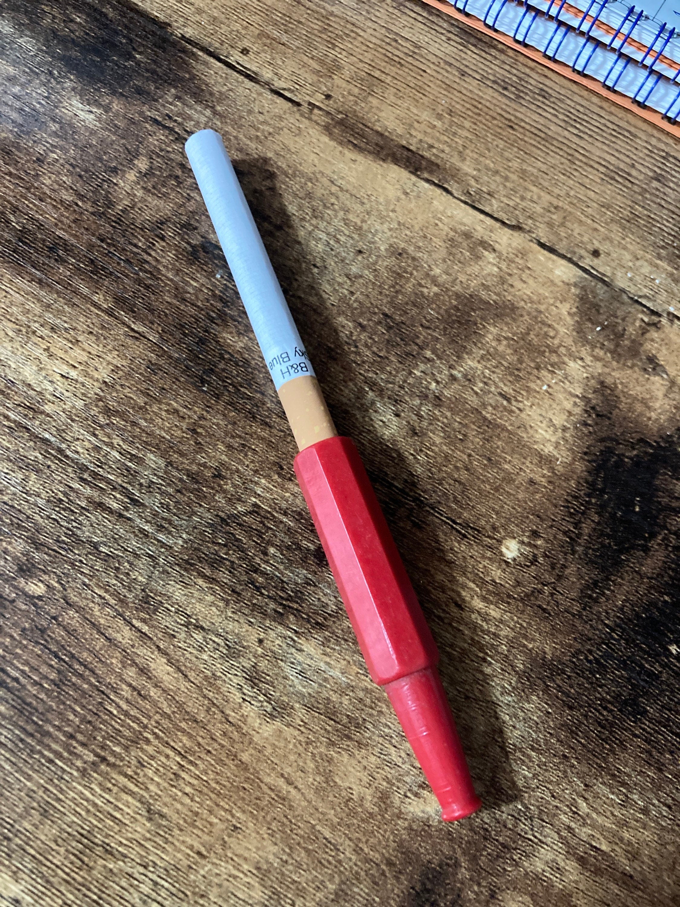 7cm long bright RED Cocktail Cigarette Holder Vintage 1920s Bakelite / early plastic
