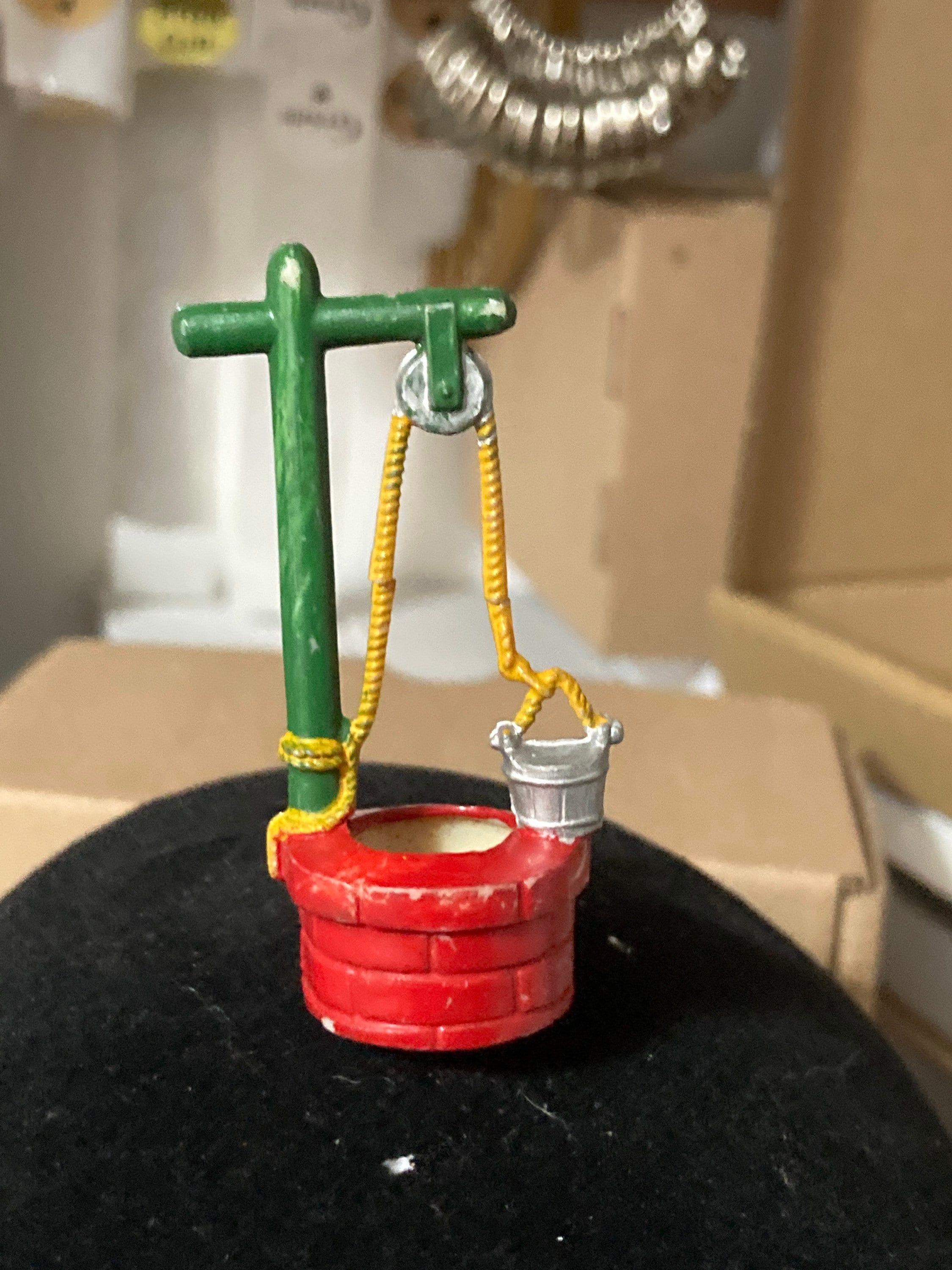 Cake Decoration Topper Per piece as shown 1 x Vintage Chinese GREEN wishing well