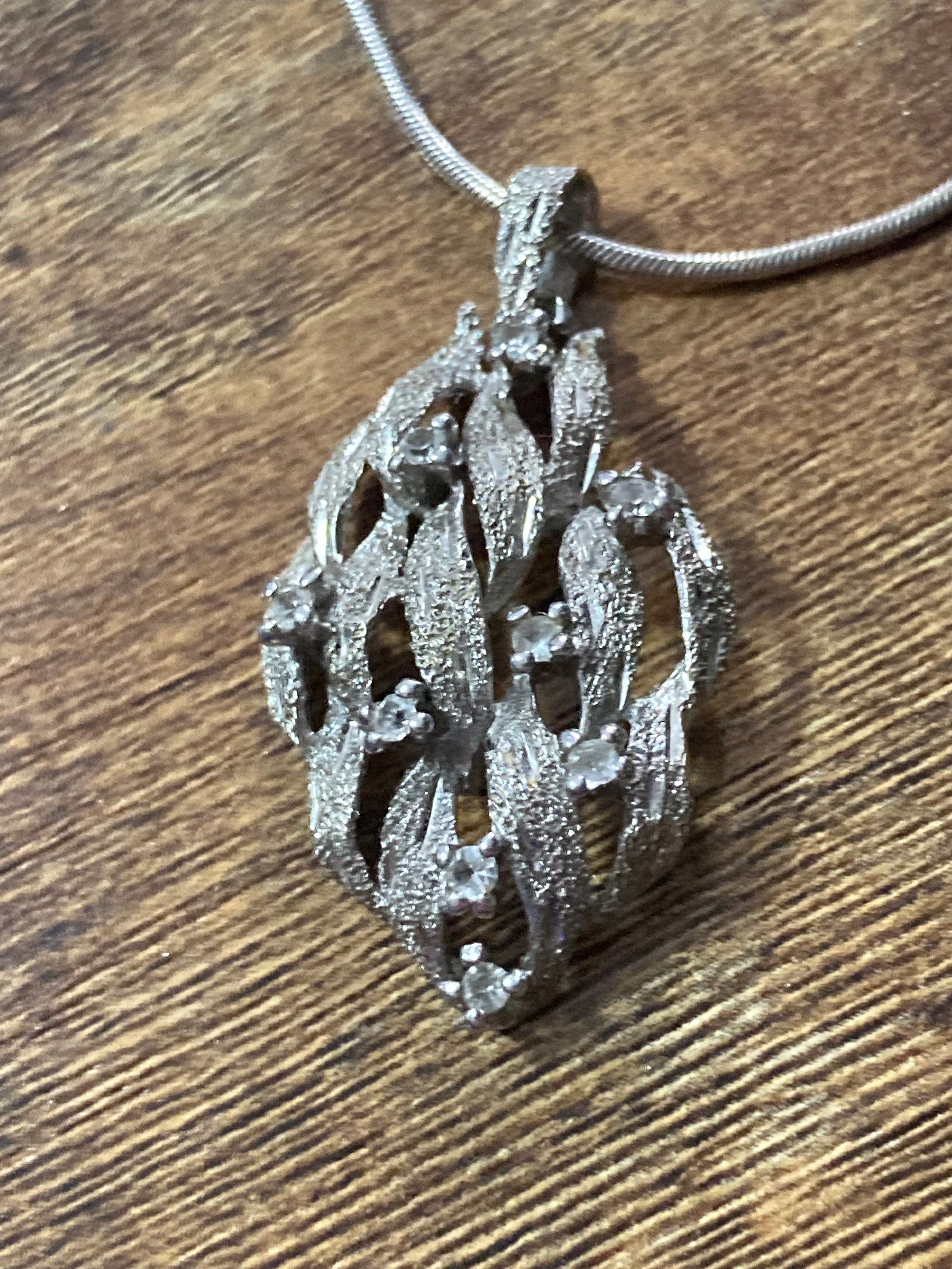 silver abstract bark pendant diamanté Modernist necklace 4cm 925