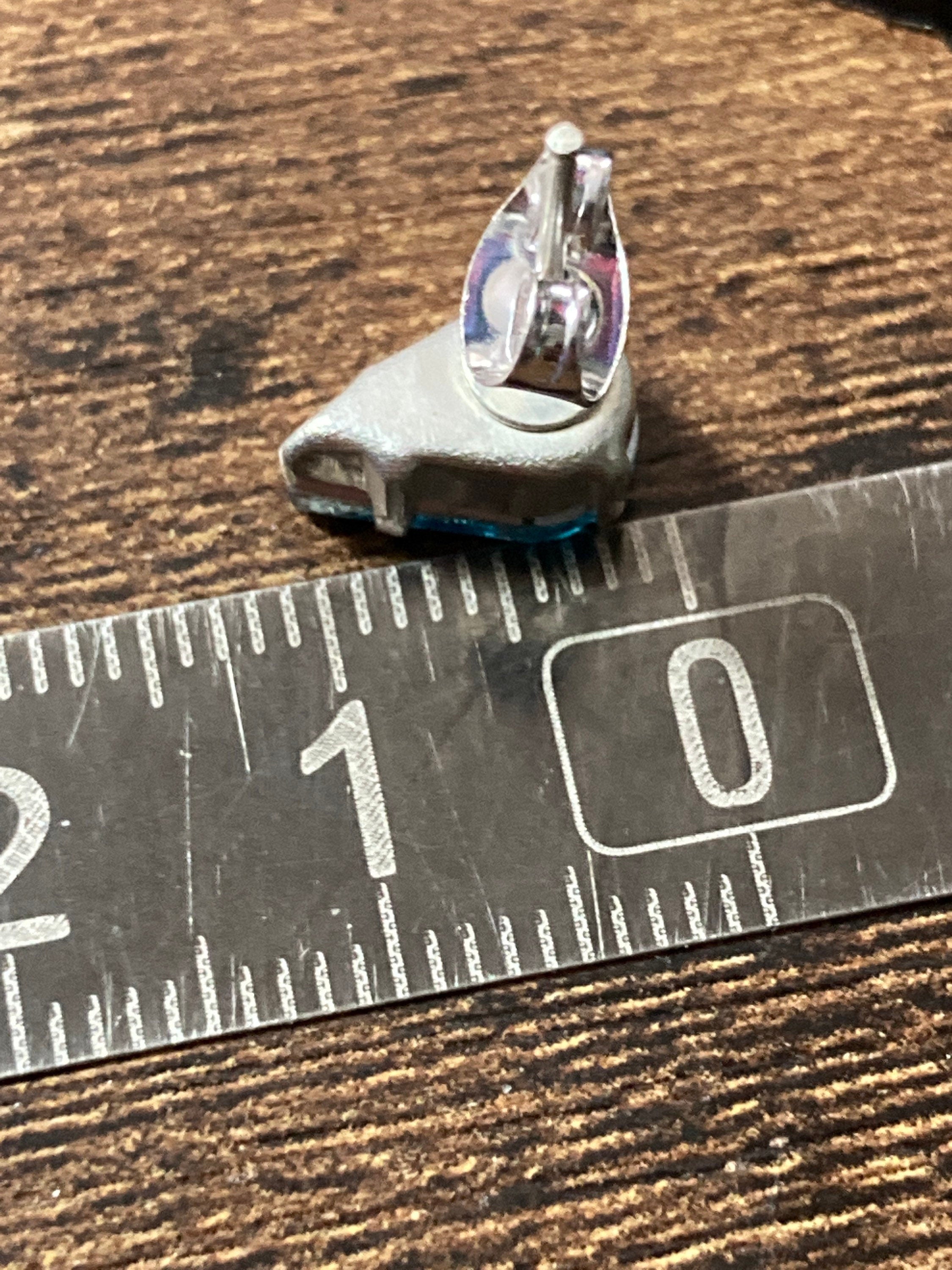 DARK TURQUOISE silver plated teardrop crystal earrings pierced 15mm