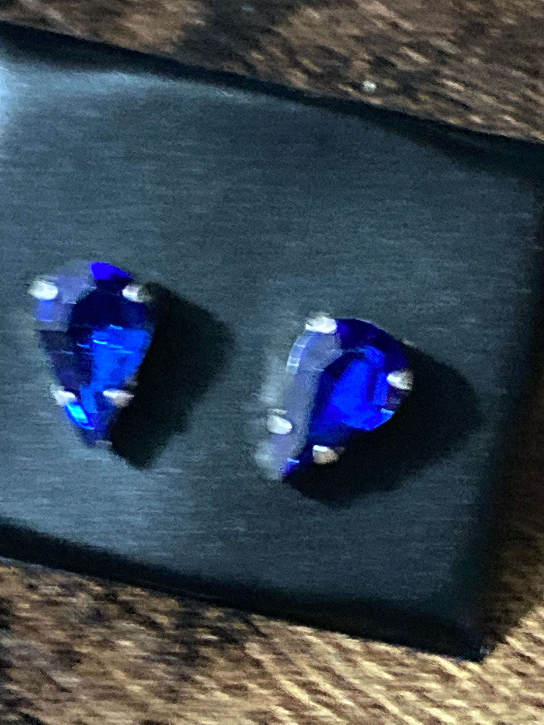 Sapphire Blue Crystal earrings rhinestone silver plated teardrop 15mm