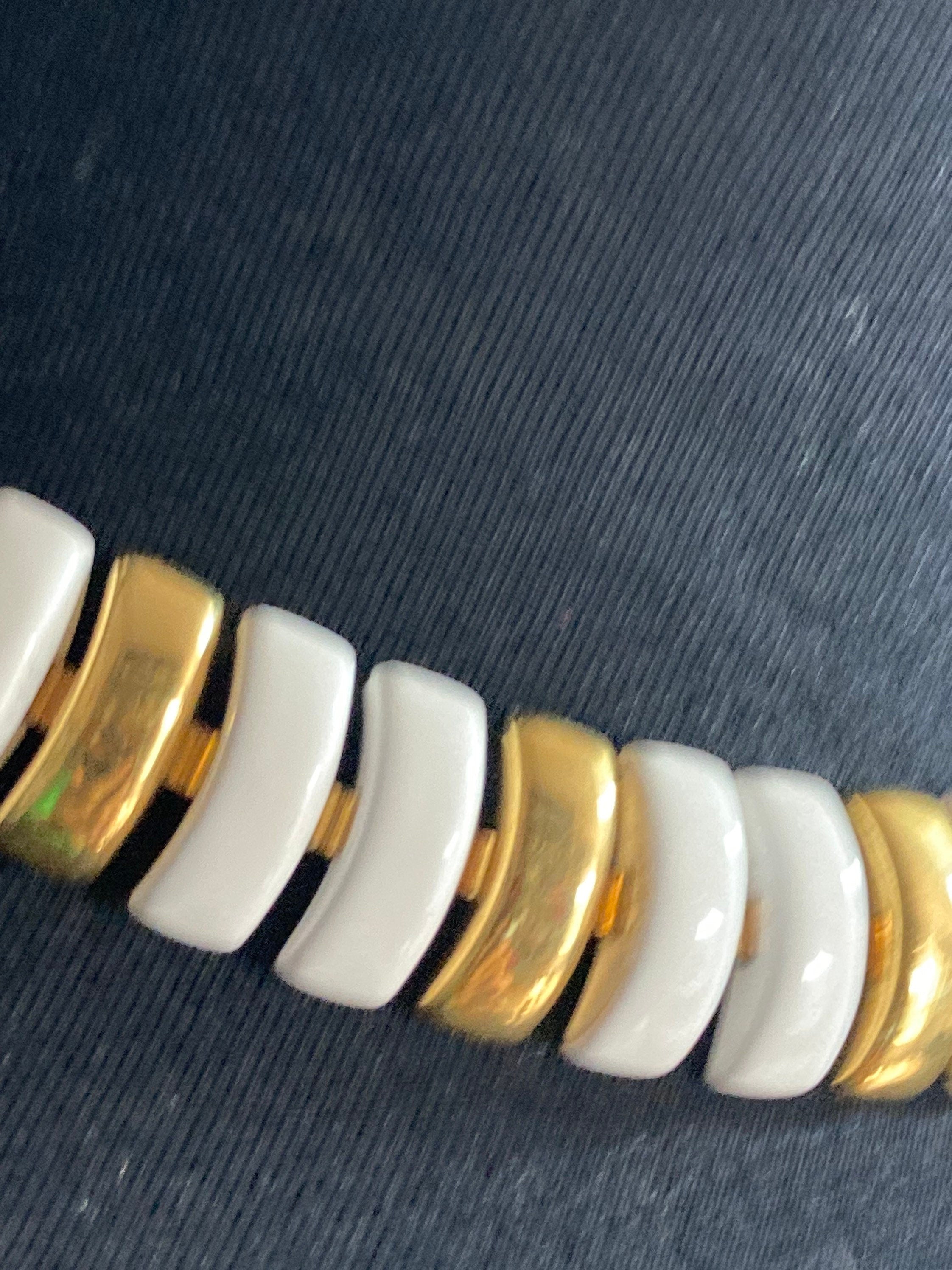 Signed NAPIER designer White Enamel gold tone panel link wide Choker necklace