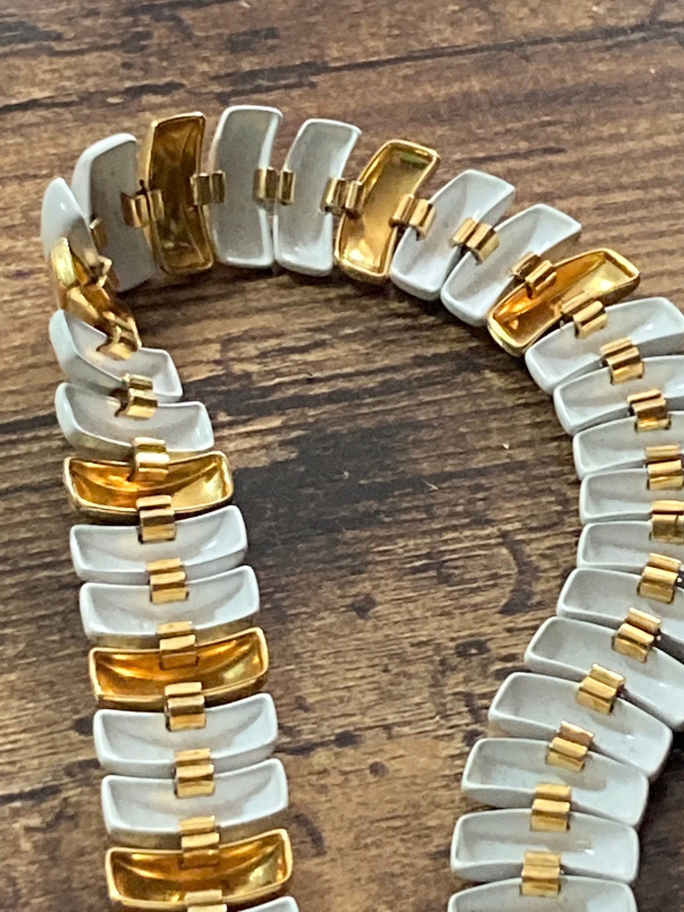 Signed NAPIER designer White Enamel gold tone panel link wide Choker necklace