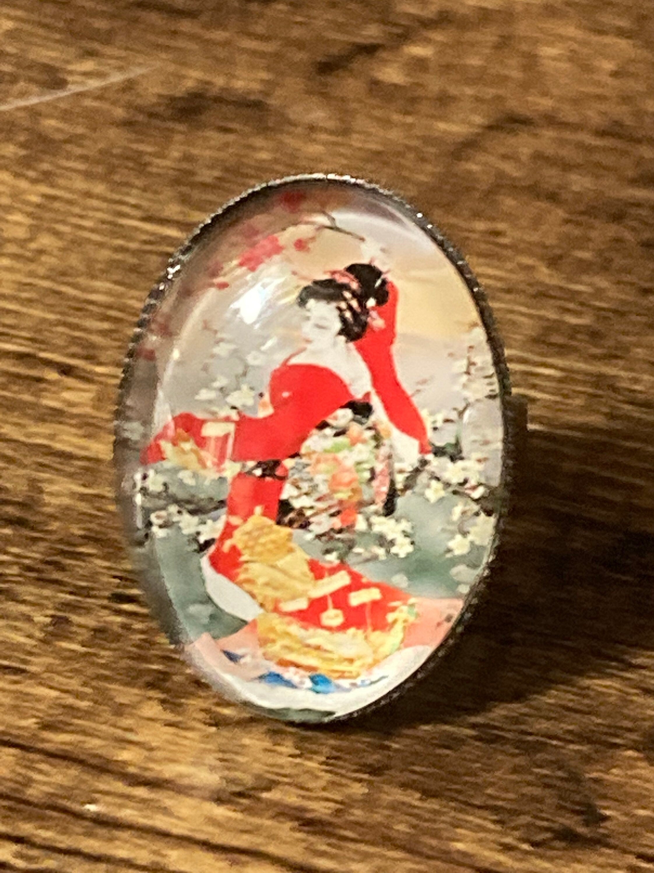 Japanese geisha girl ring adjustable stainless steel red