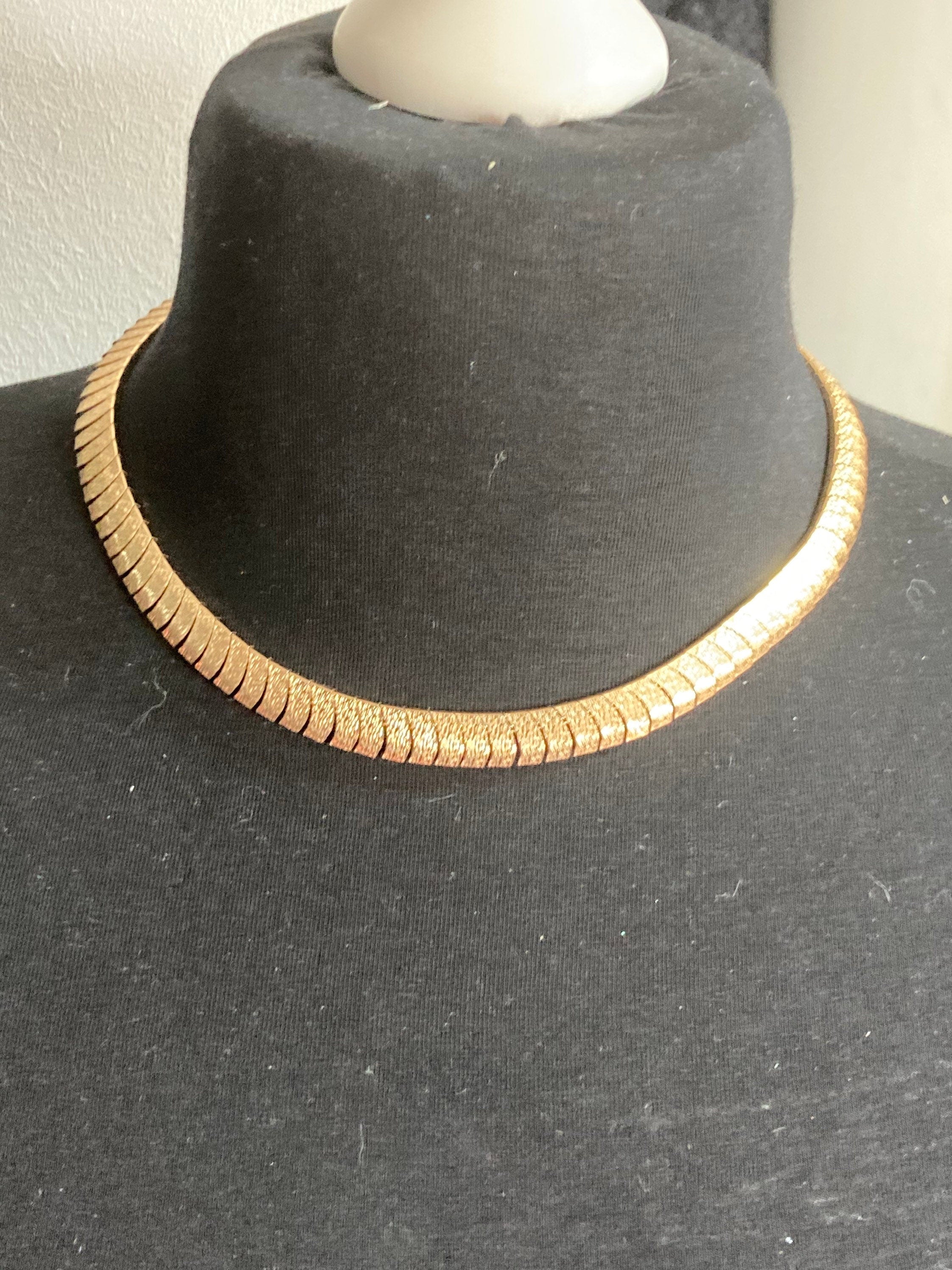 Vintage Retro Egyptian Revival Cleopatra Necklace Wide Link Runway Statement Choker  gold  tone necklace 1960s 1970s  adj to 44 cm
