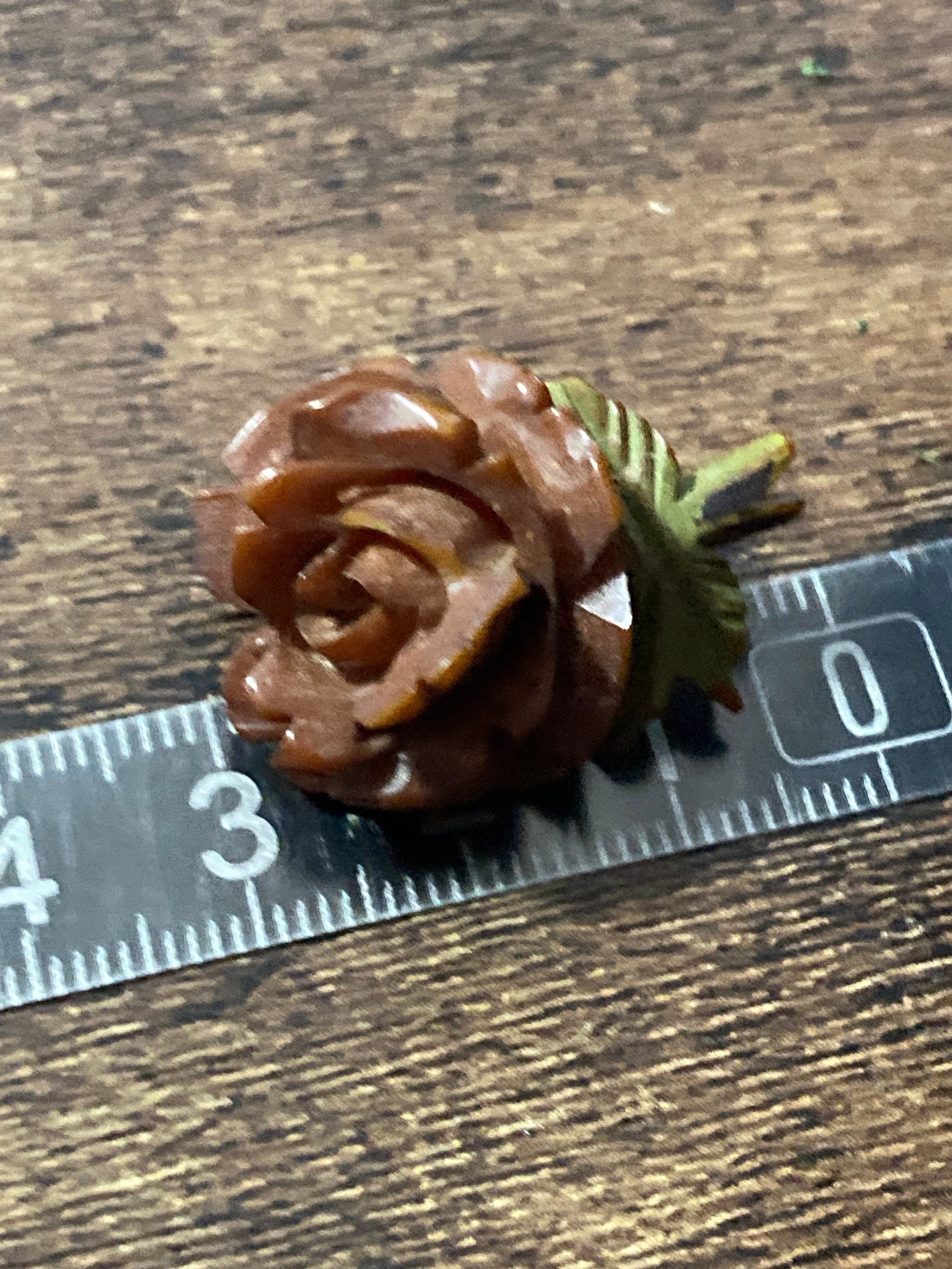 early plastic resin floral rose brooch Celluloid or bakelite Art Deco