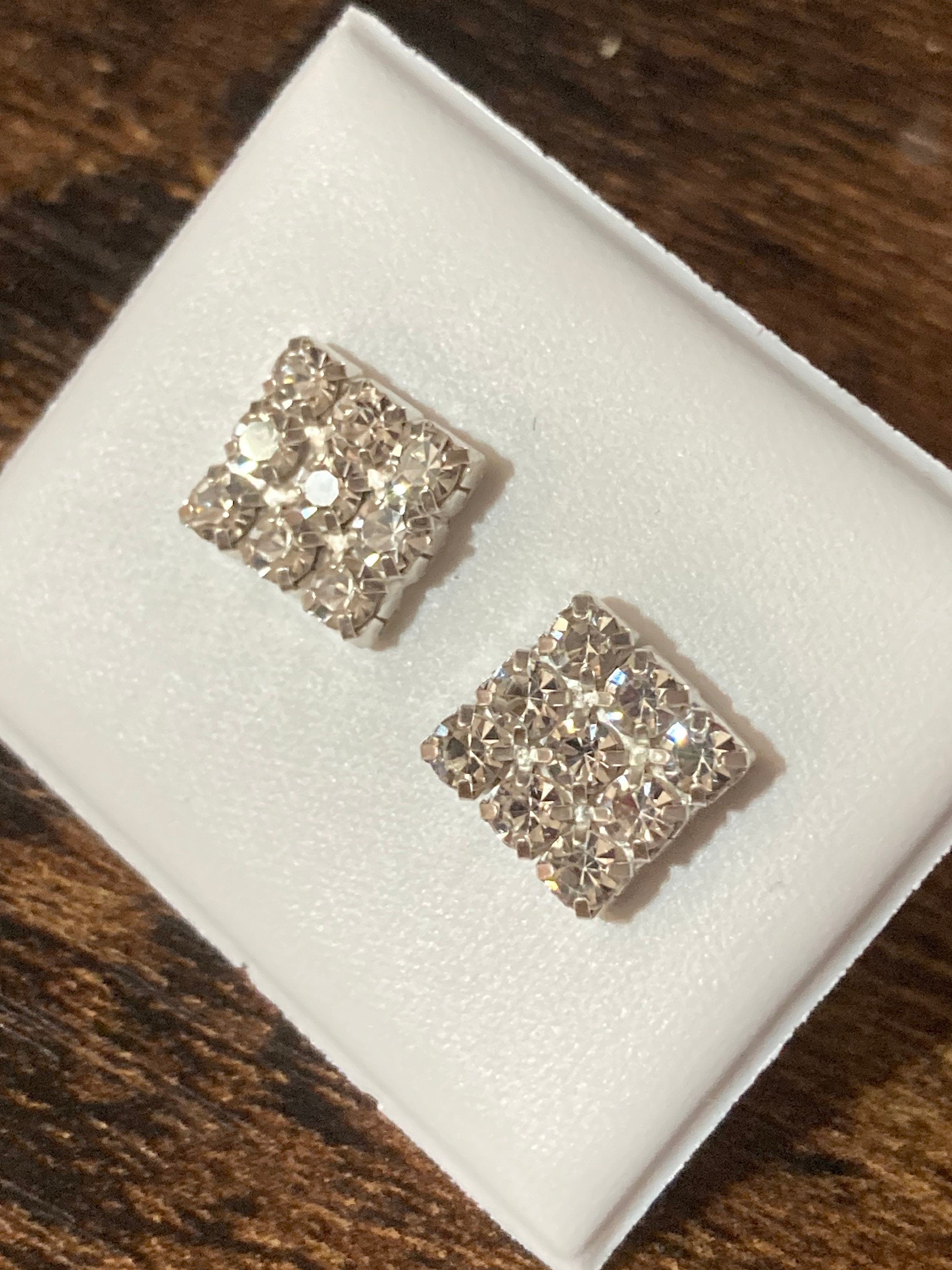 Plain square 8mm clear crystal diamanté stud earrings silver plated Very sparkly