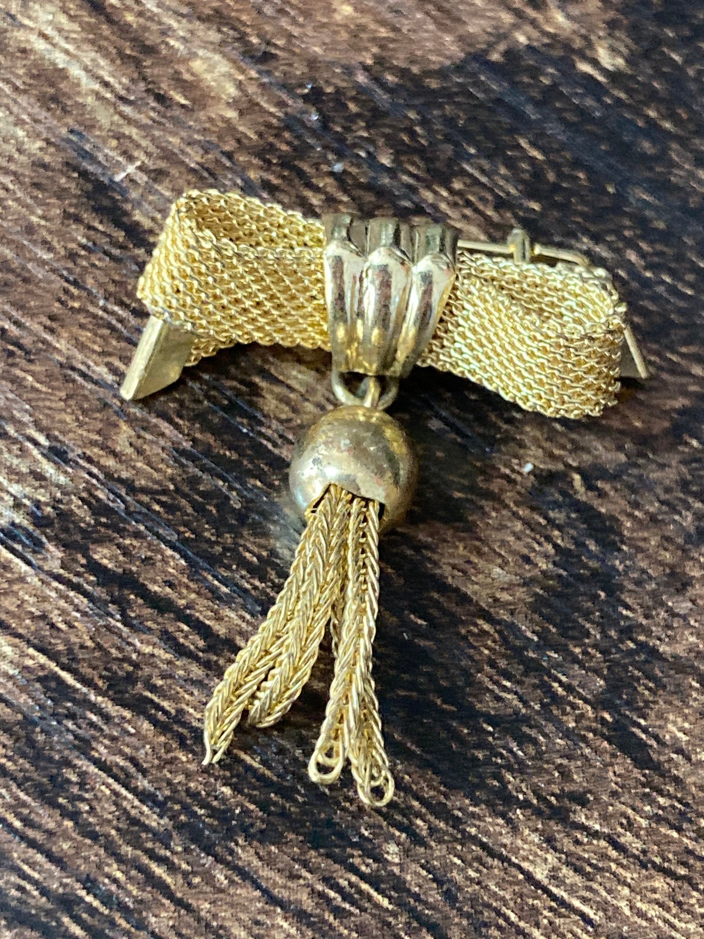 vintage mesh bow brooch small MCM gold tone 3cm 1960s 1970s
