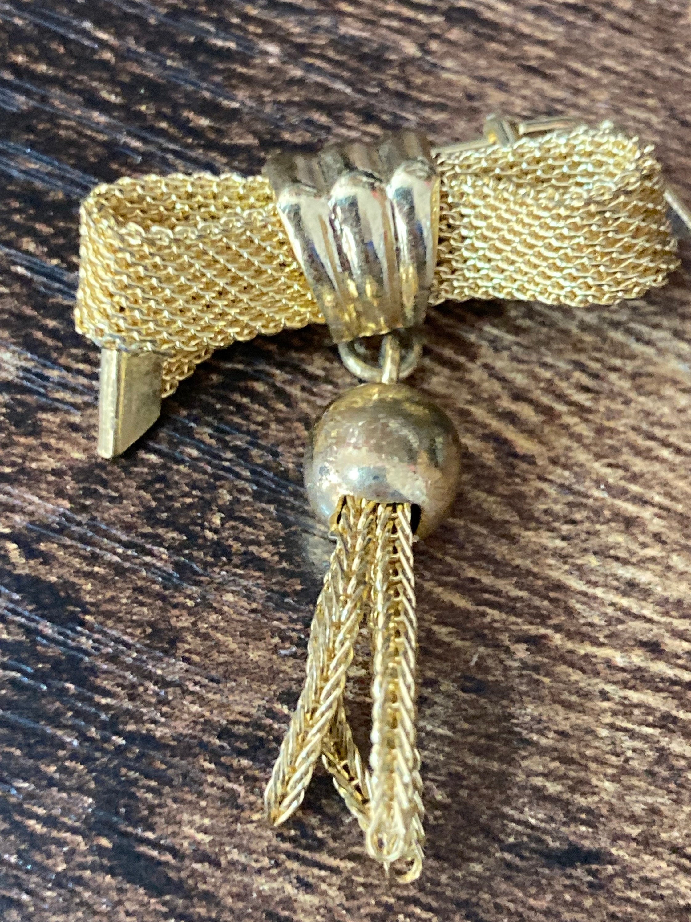 vintage mesh bow brooch small MCM gold tone 3cm 1960s 1970s