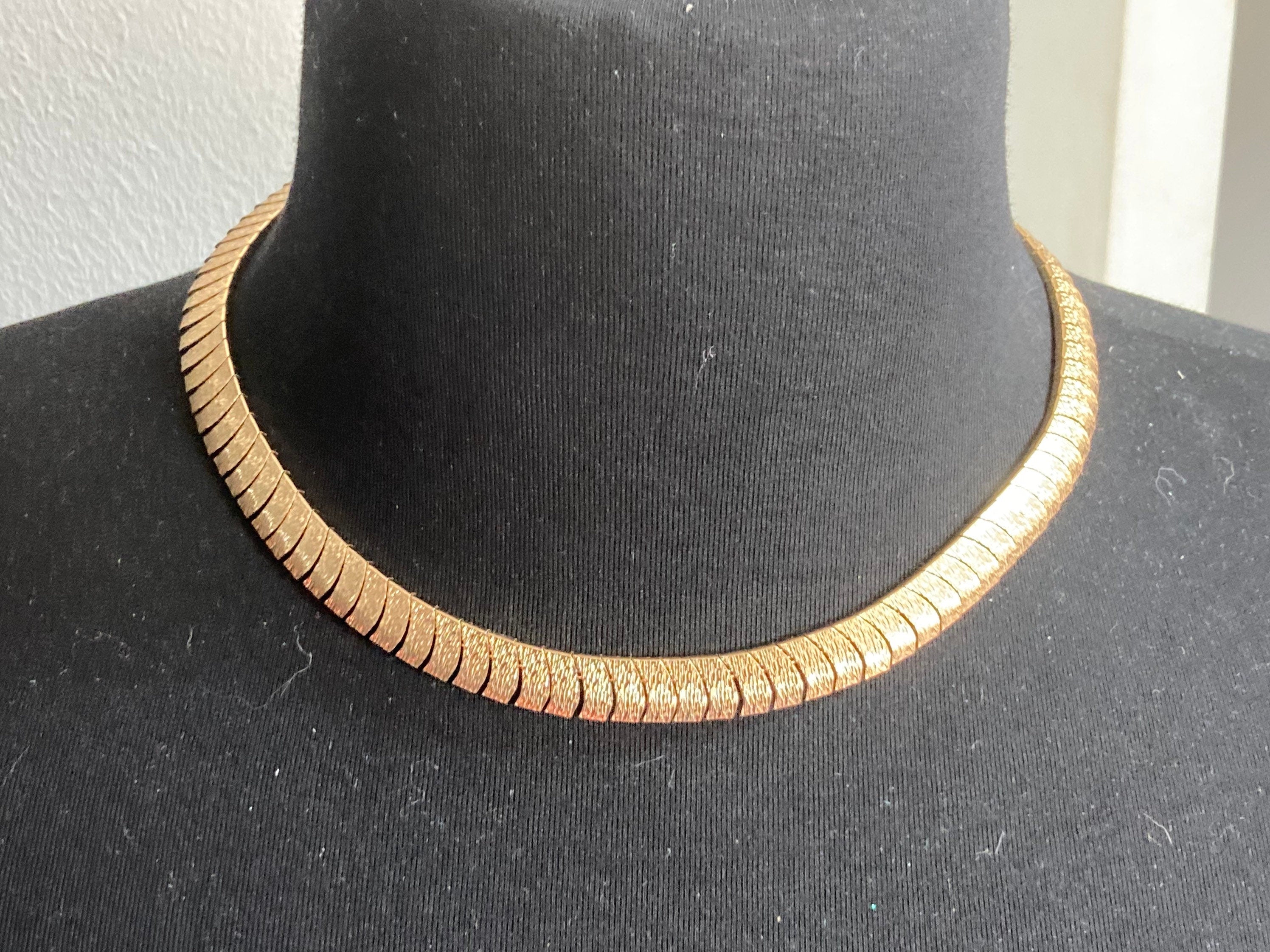 Vintage Retro Egyptian Revival Cleopatra Necklace Wide Link Runway Statement Choker  gold  tone necklace 1960s 1970s  adj to 44 cm