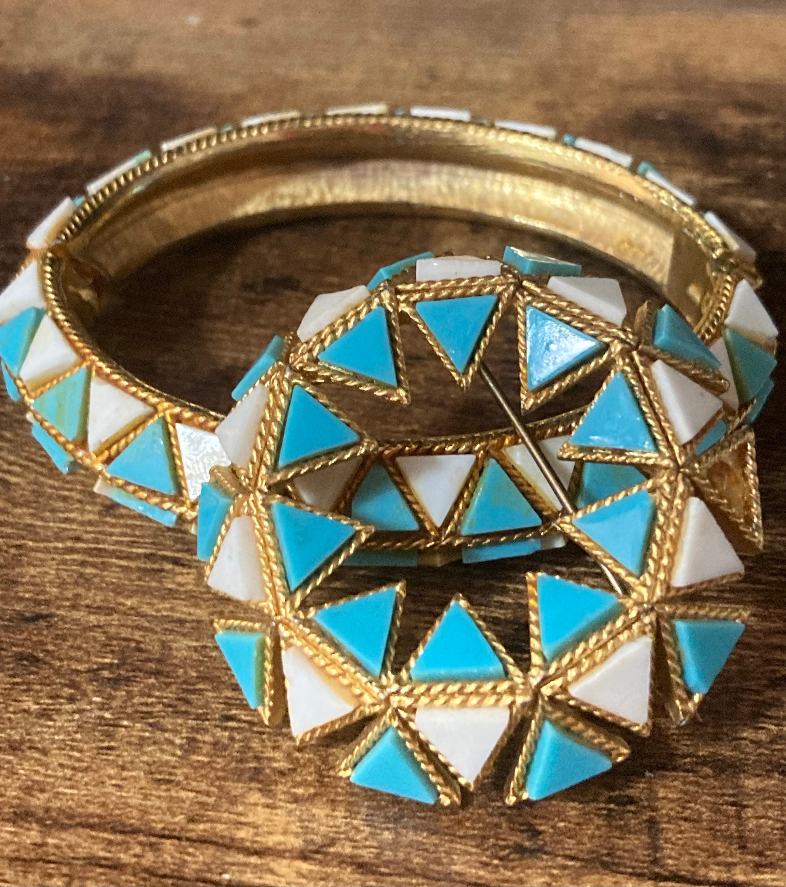 Vintage turquoise white gold tone clamper bangle and matching brooch jewellery set