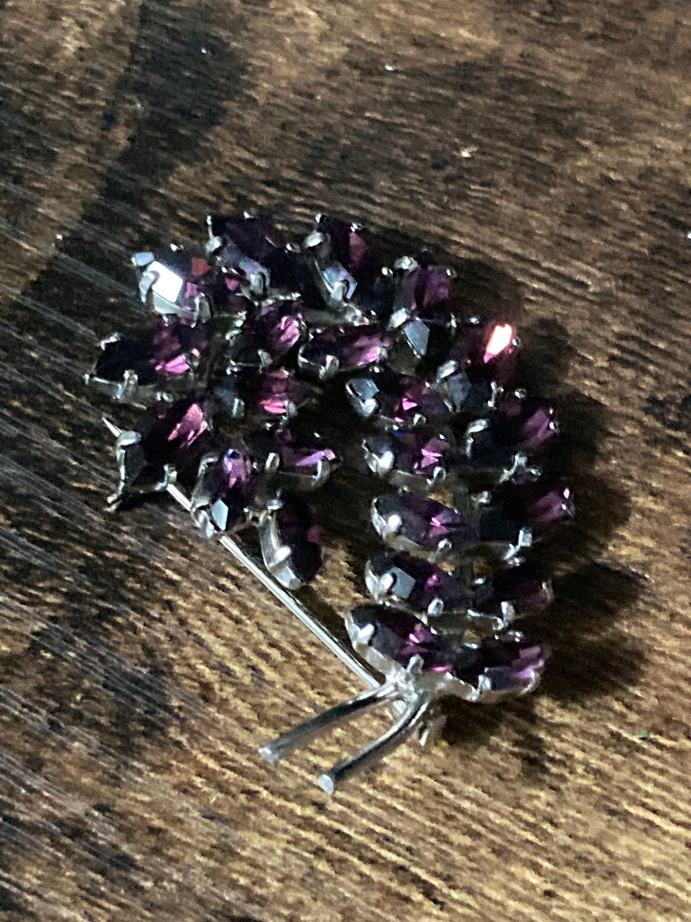 Silver tone diamanté fern leaf brooch with amethyst purple rhinestone glass