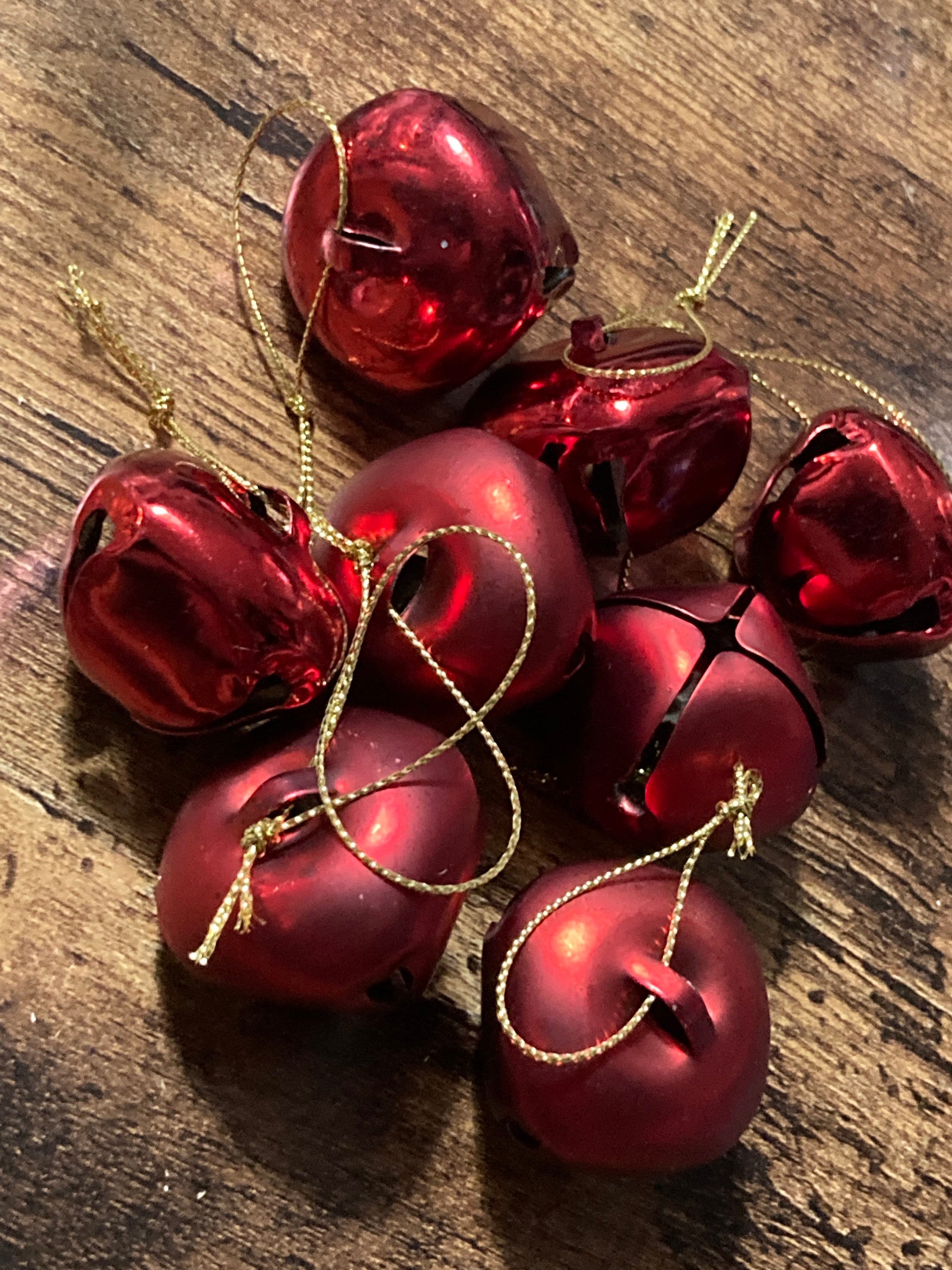 8 x large 3cm dark red Christmas metal bells jingle bells for Christmas craft