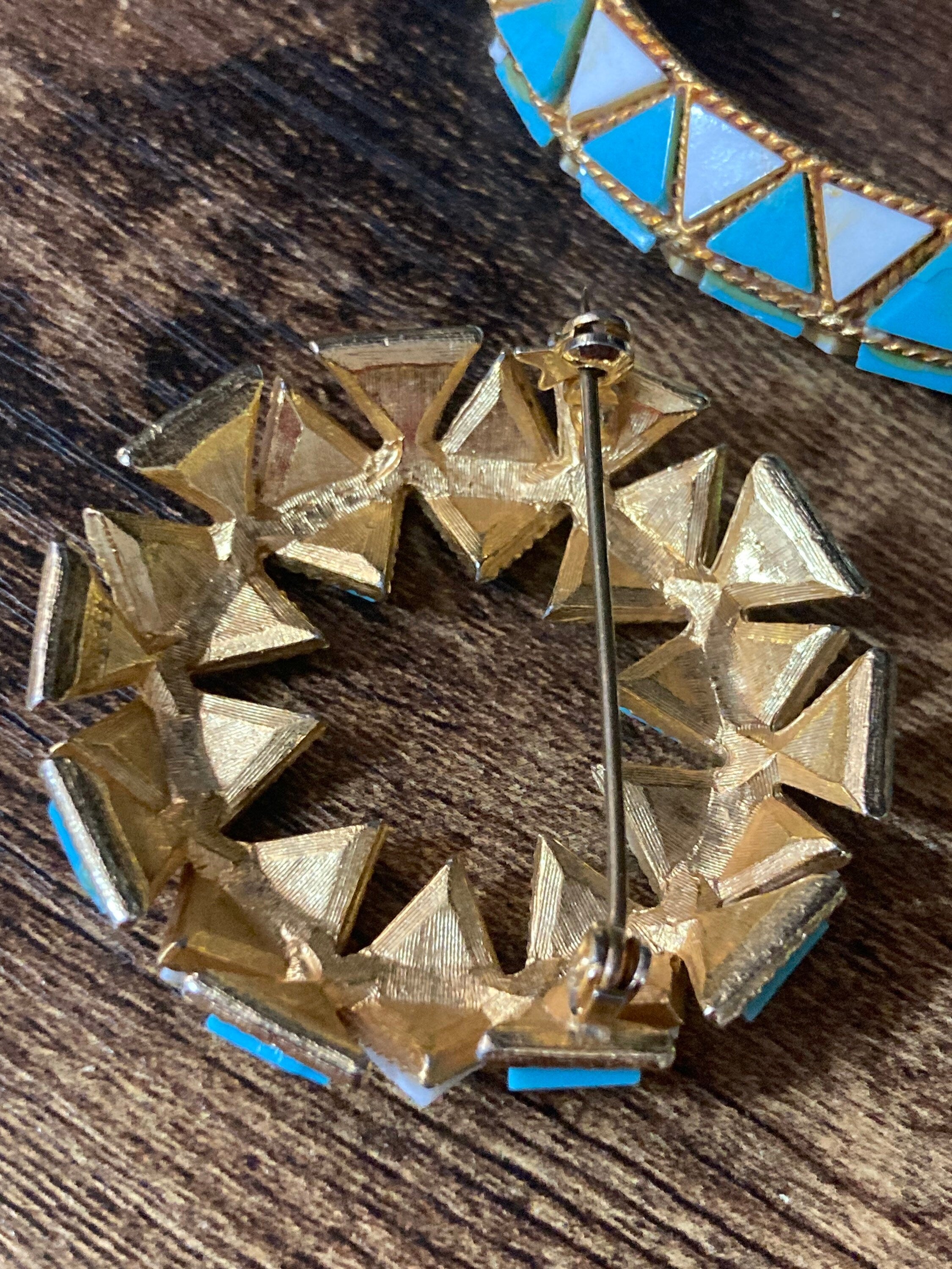 Vintage turquoise white gold tone clamper bangle and matching brooch jewellery set