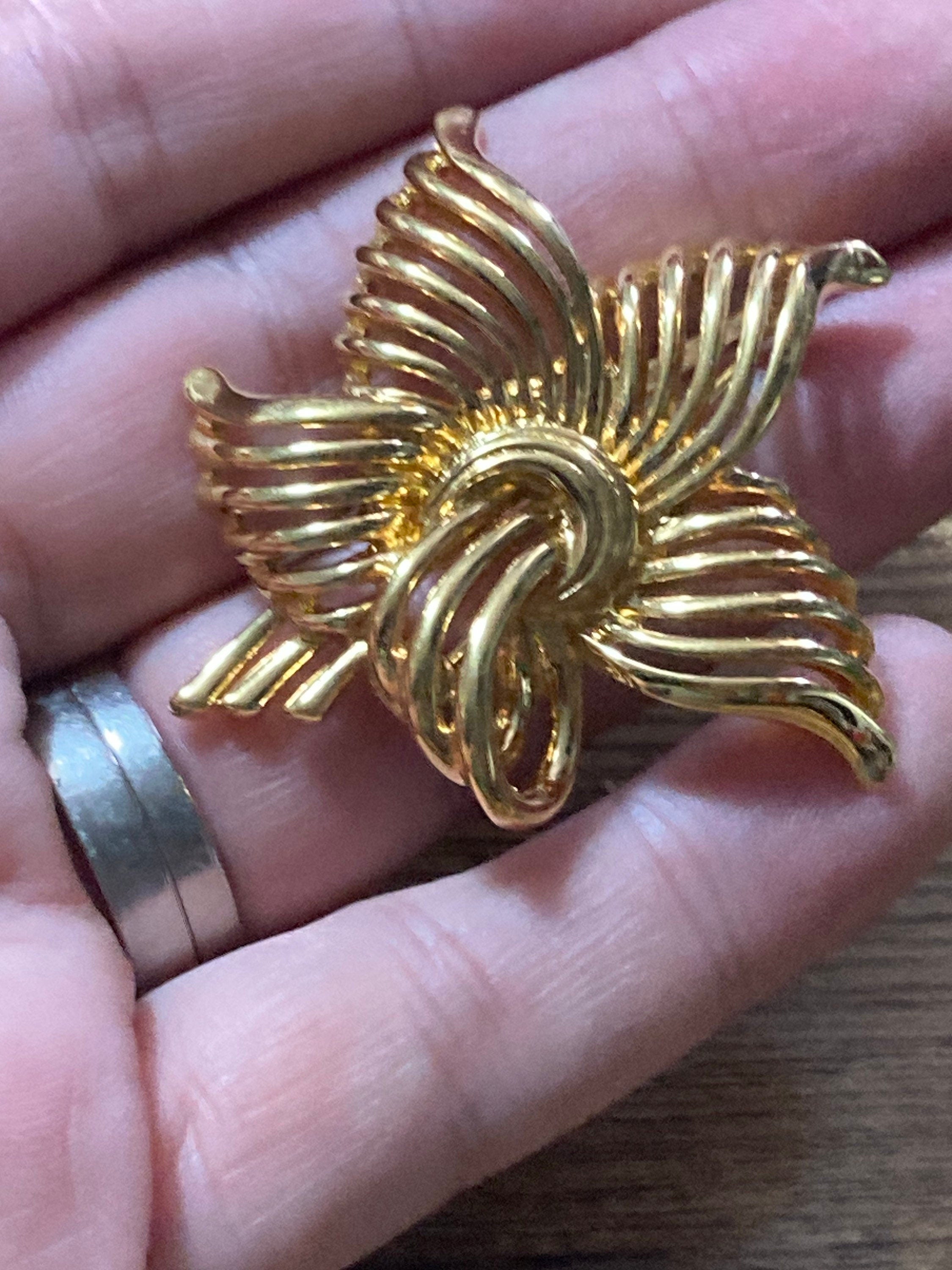 Large signed D'orlan Vintage modernist abstract floral flower brooch