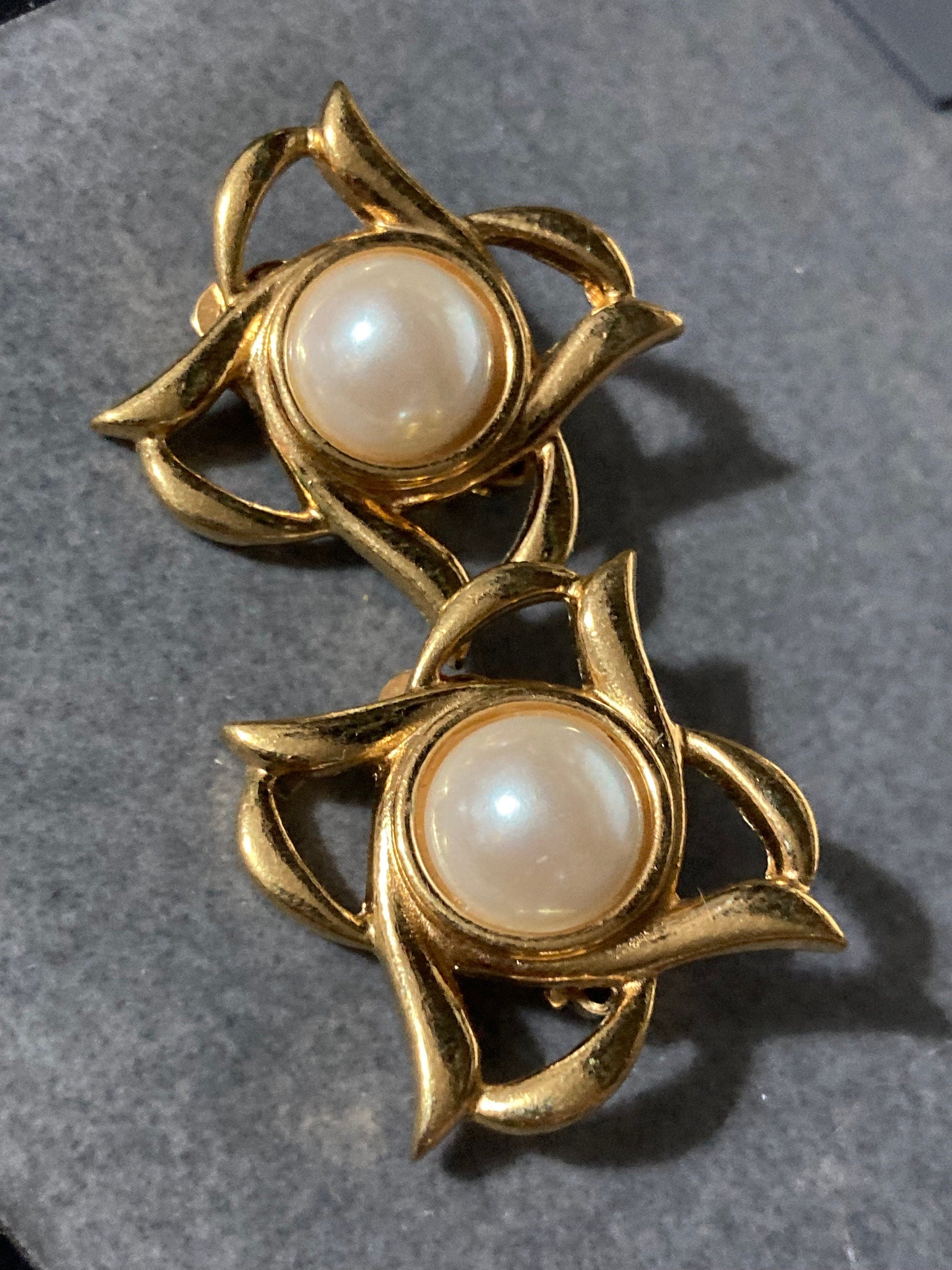 oversized Vintage gold tone clip on faux pearl  earrings