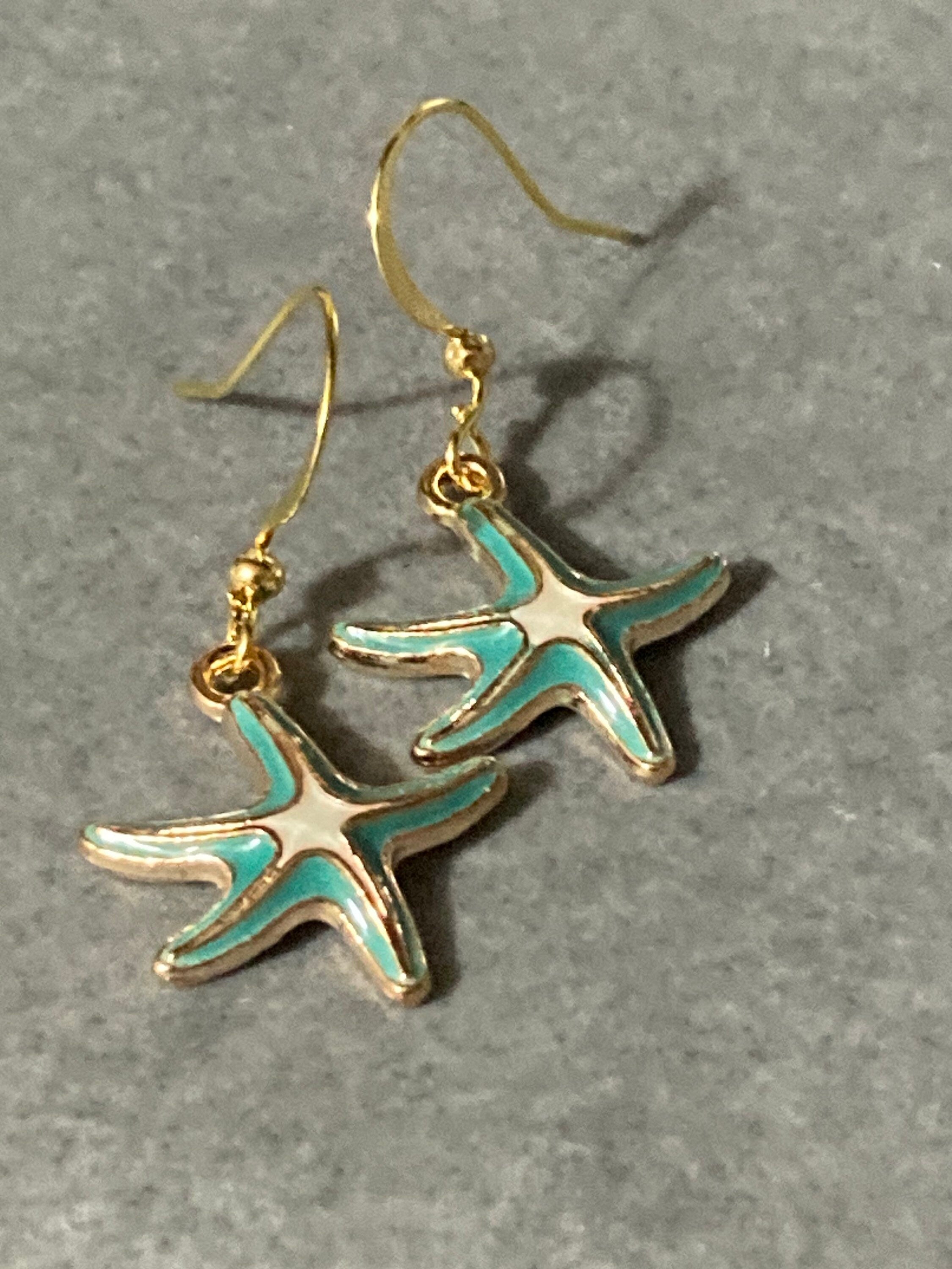 Nautical gold tone white blue enamel starfish drop earrings pierced ears