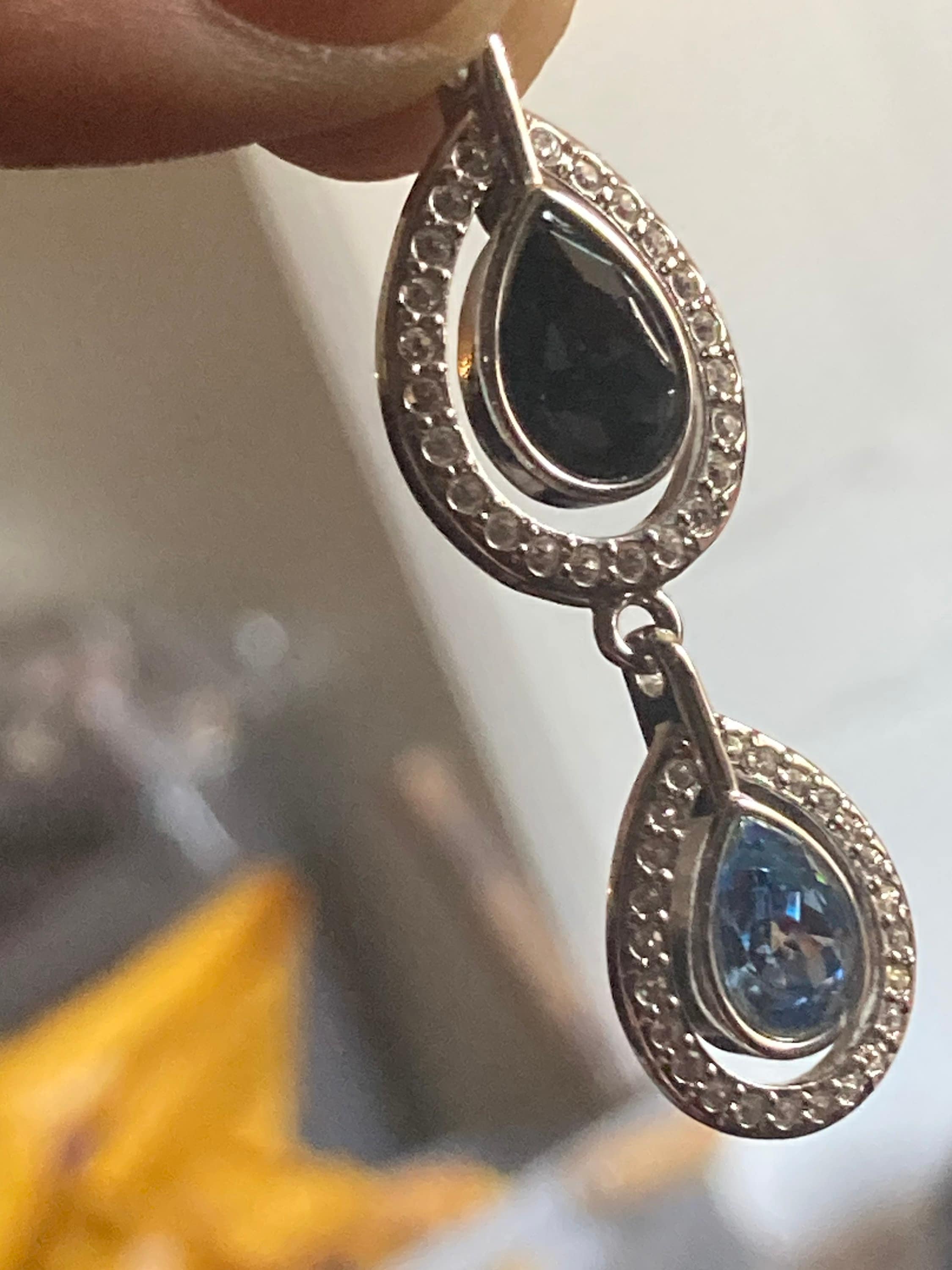Signed Swarovski silver tone aquamarine blue crystal diamanté designer necklace