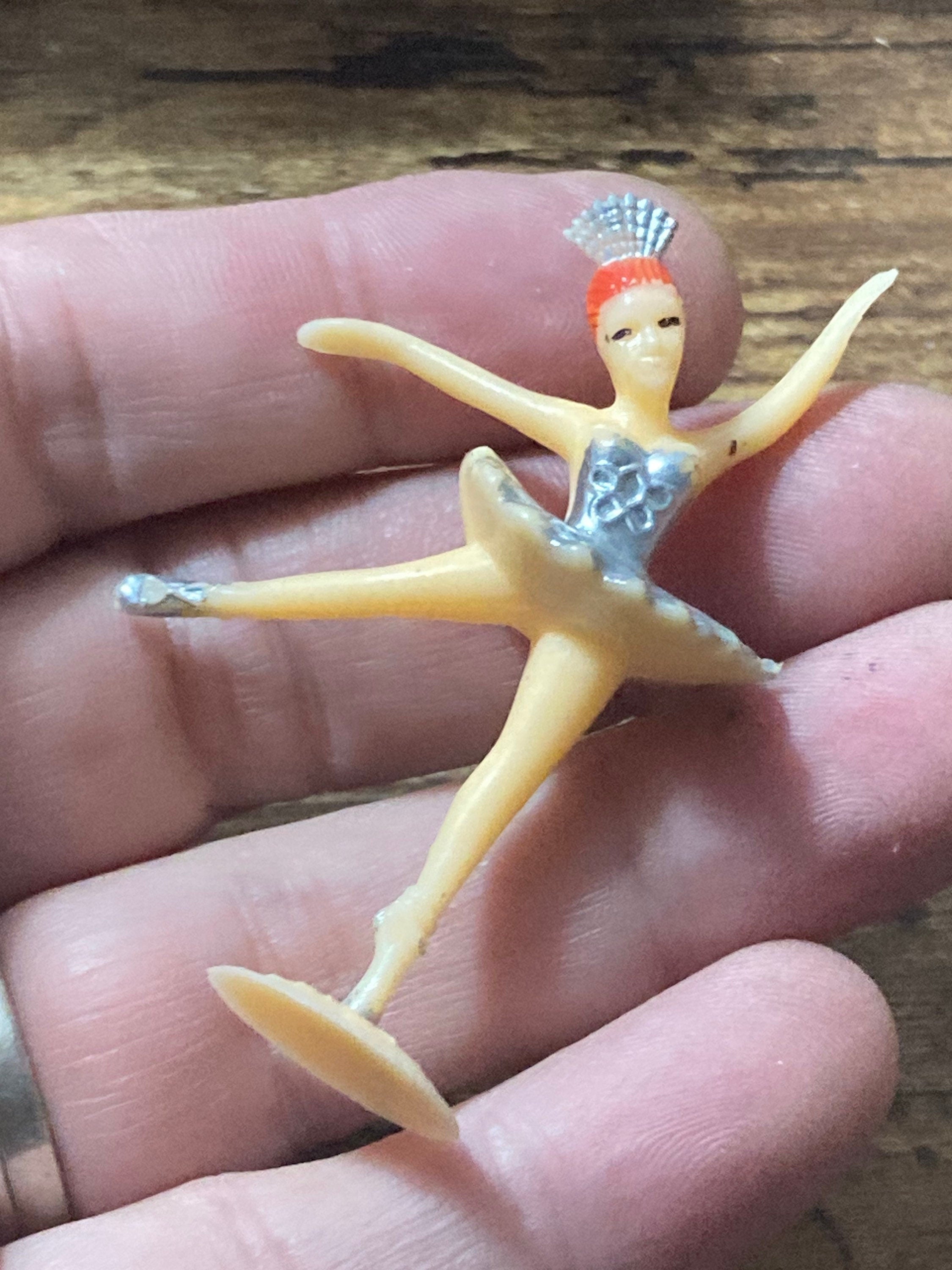 Vintage ballerina Silver dress plastic Cake topper decoration old ballet dancer