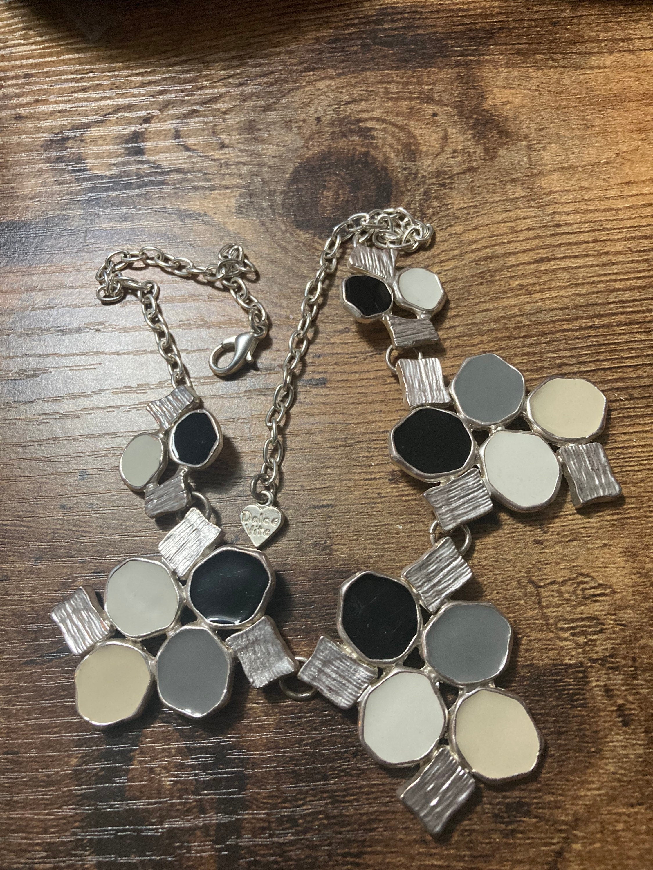 Vintage Signed Dolce Vita silver tone grey panel link bib necklace Paris France Designer