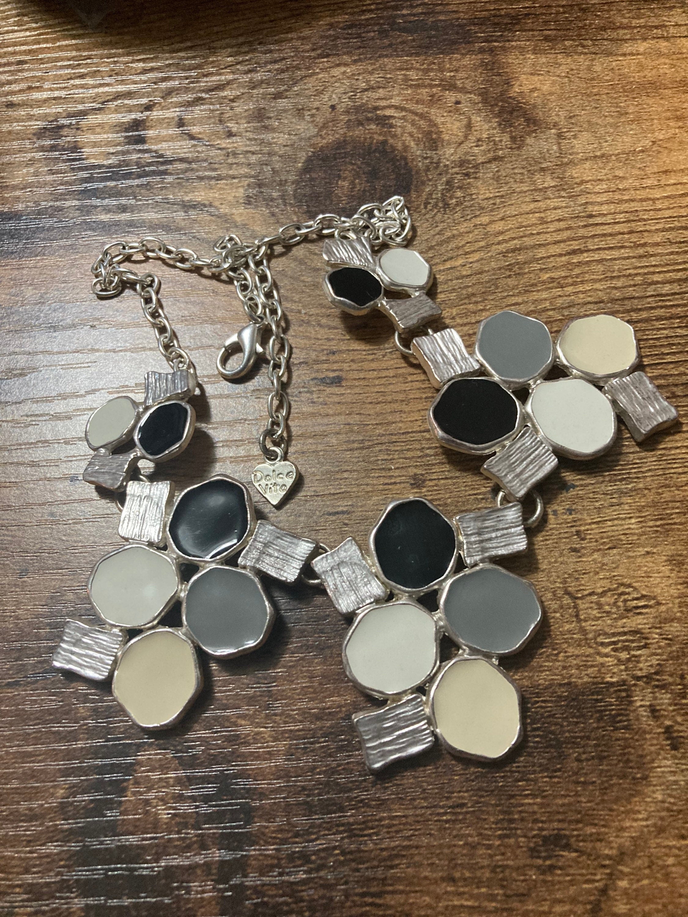 Vintage Signed Dolce Vita silver tone grey panel link bib necklace Paris France Designer